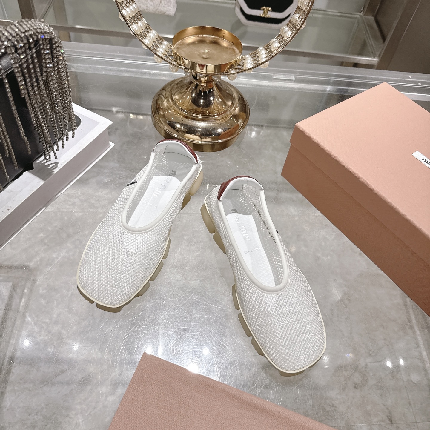 [TOP] Miu Miu Loafer Shoes - White and Red - 711 Luxury