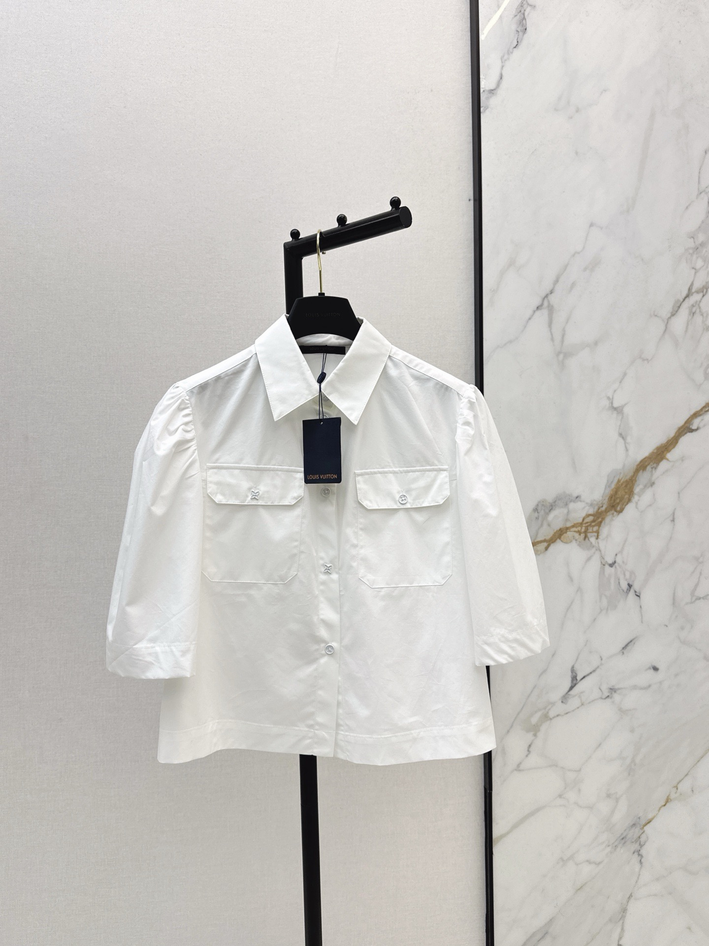 [TOP] Louis Vuitton LV  Shirt - White