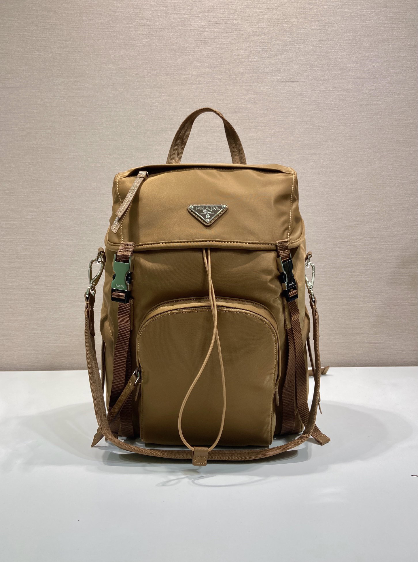 [TOP] PRADA Re-Nylon Backpack 25x34.5x15.5cm - Brown - 711 Luxury
