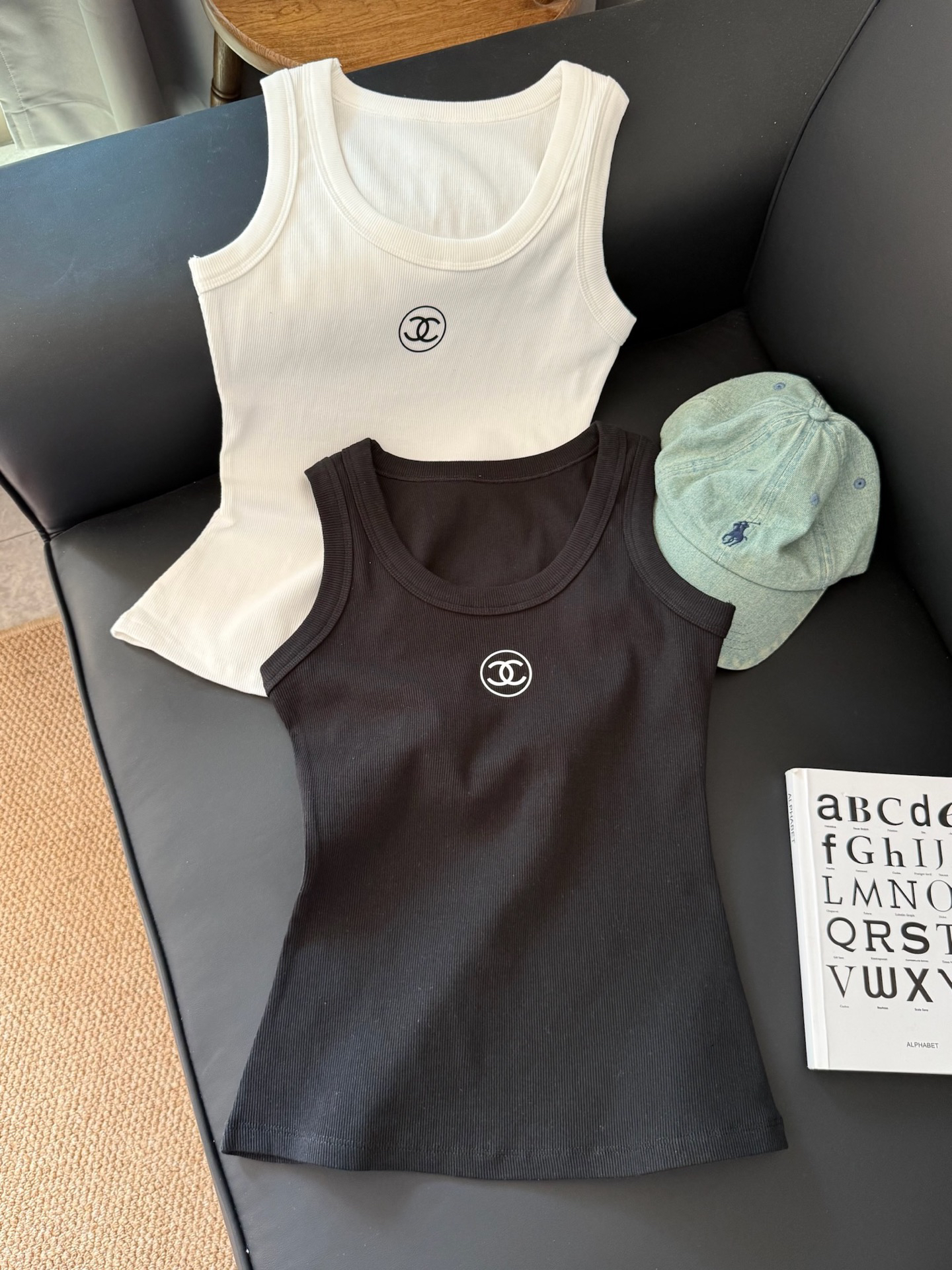 [TOP] CHANEL  Vest - 2 Colors