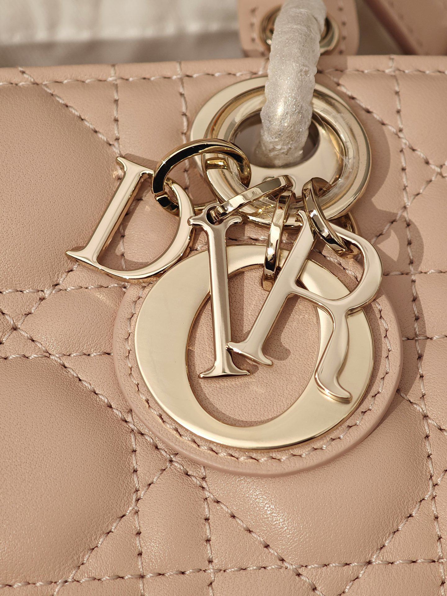 [TOP] Christian Dior Lady D-Joy Bag 16x9x5cm - Pink