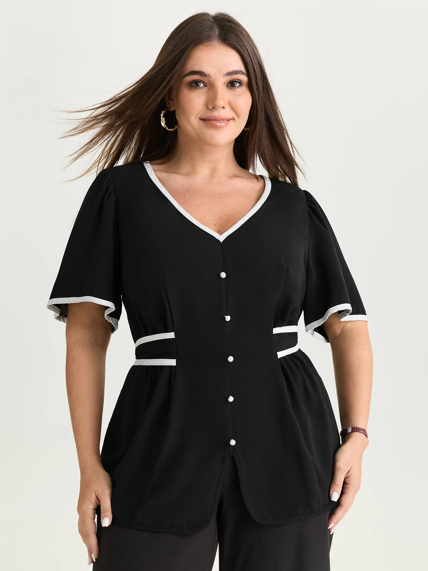 Color Contrast Edge Button Detail Blouse