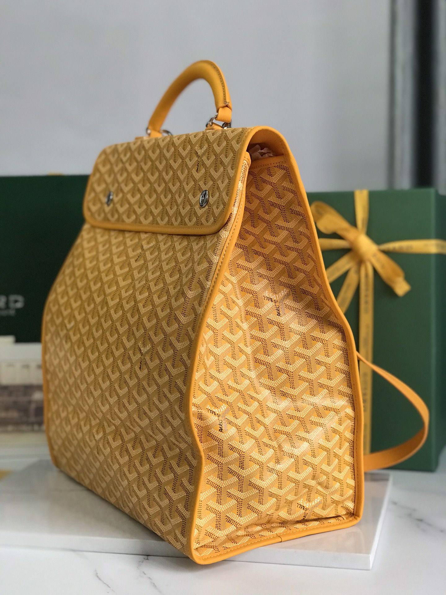 [TOP] Goyard Saint Léger Backpack 37x15x34cm - Yellow - 711 Luxury