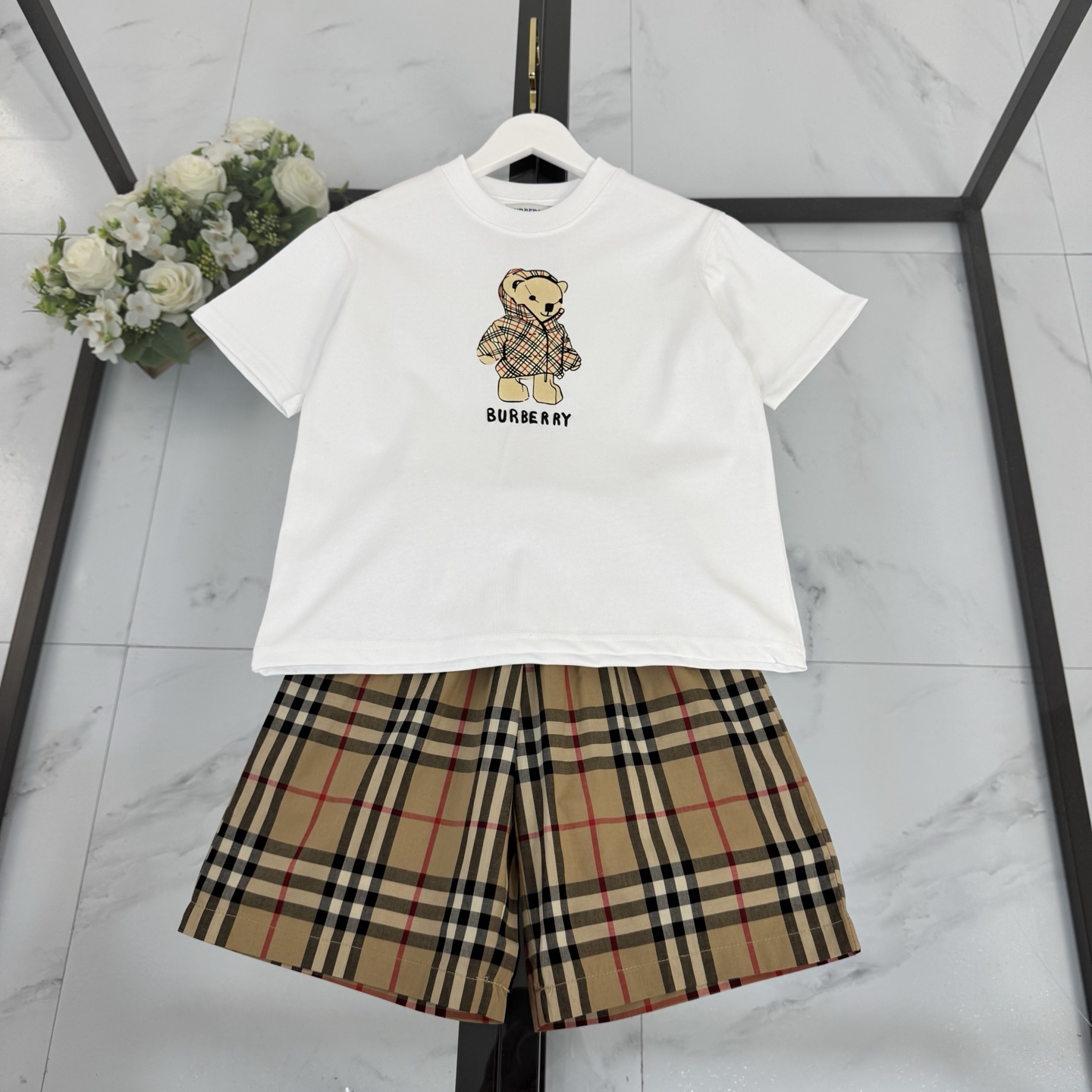 Burberry Unisex Kids White Cartoon Bear Print Short Sleeve T-Shirt & Vintage Plaid Elastic Waist Shorts Two Piece Set Boys Girls Sizes 100-160