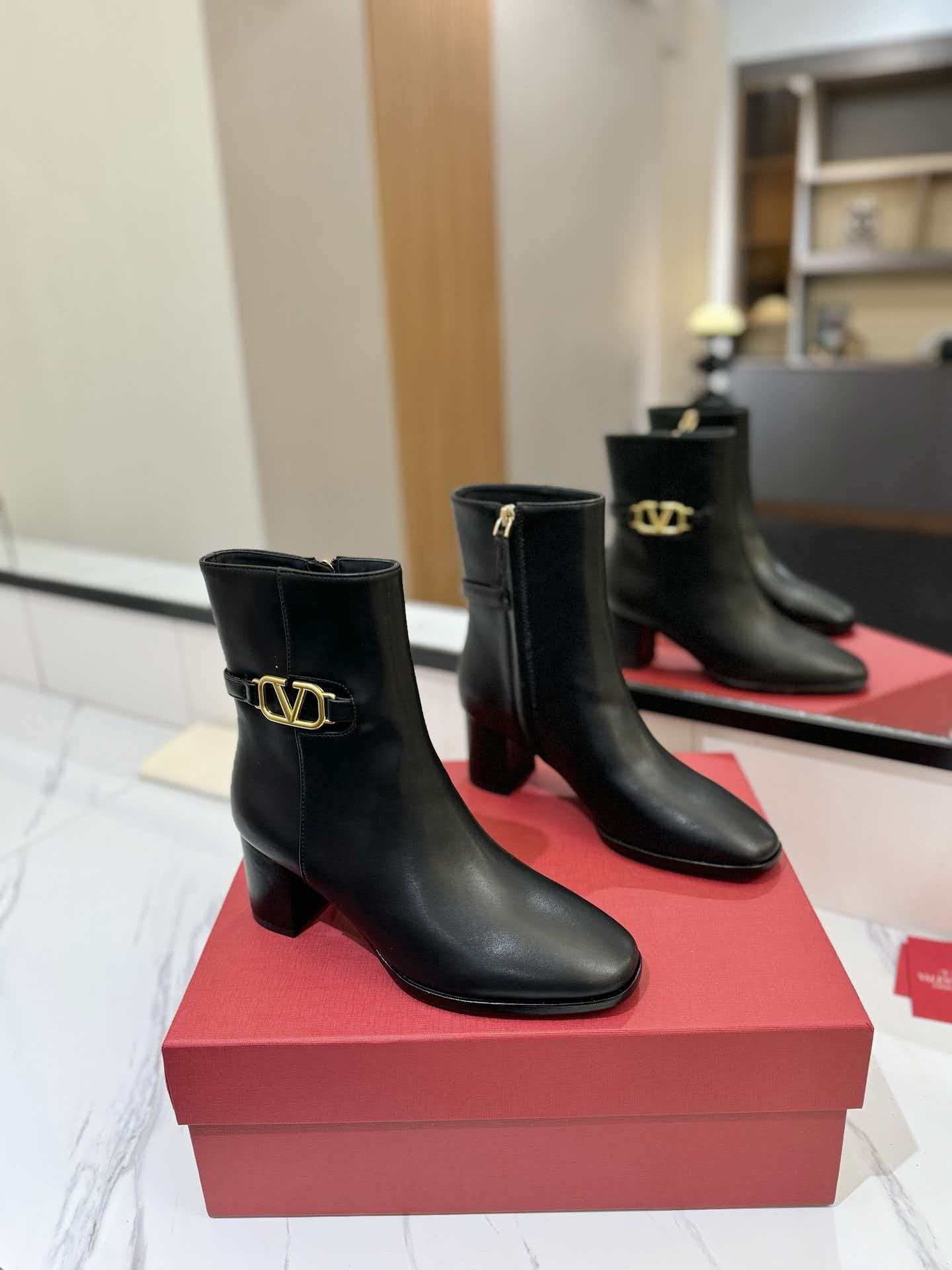 [TOP] VALENTINO 6.5cm High Heel Short Boots  - Black - 711 Luxury