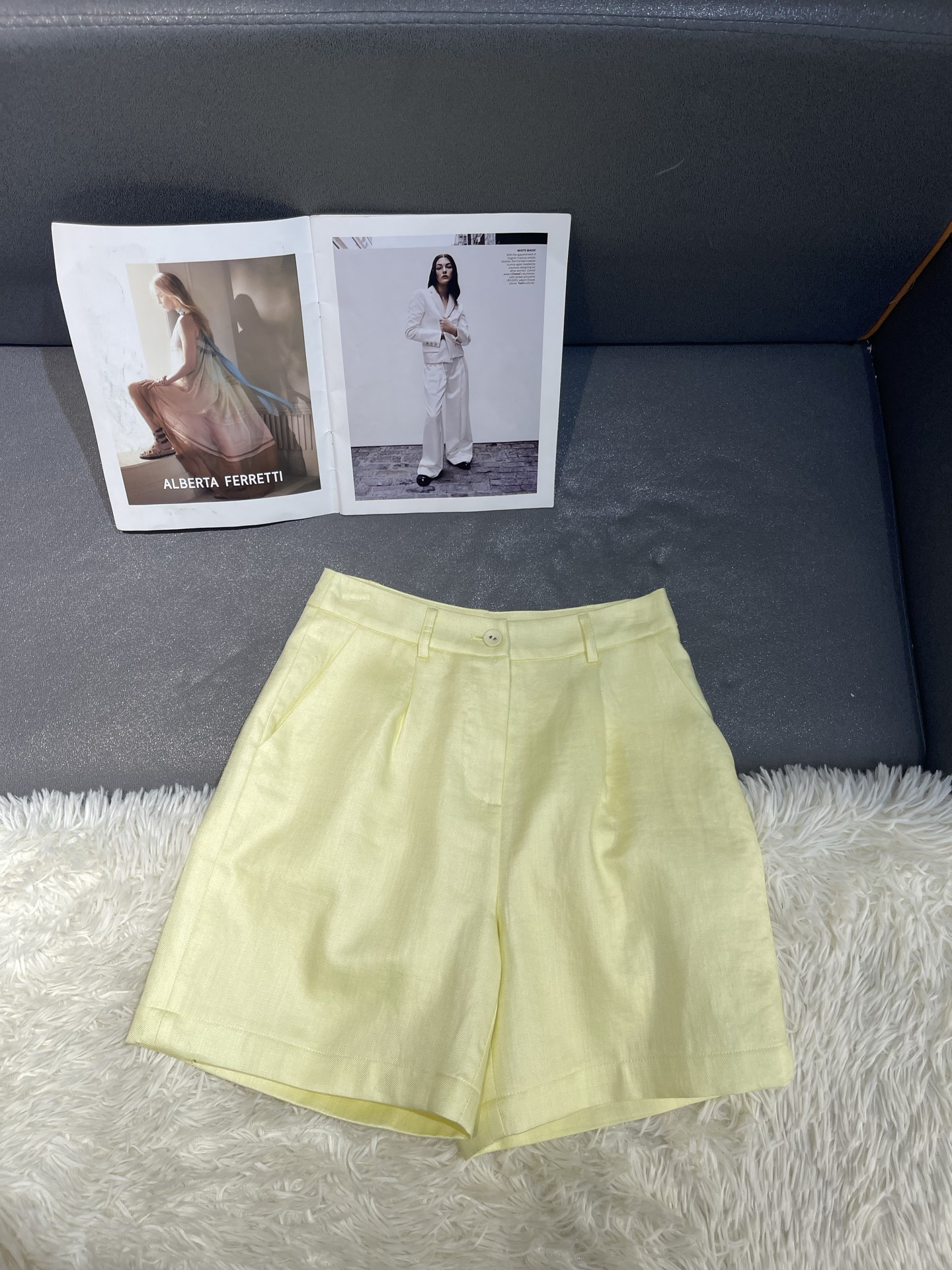 [TOP] Christian Dior  Suit - Yellow