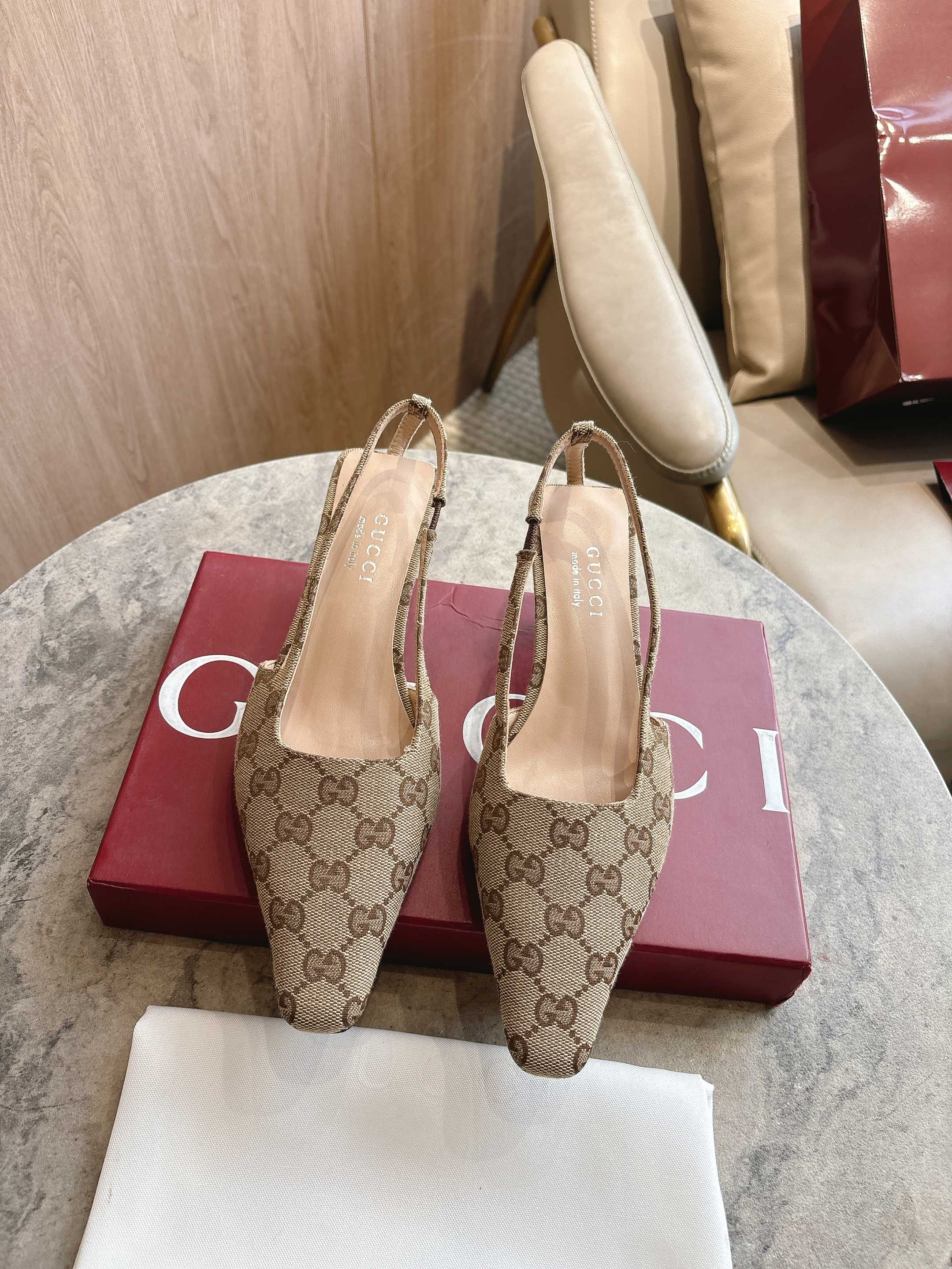 [TOP] GUCCI Shoes - Brown - 711 Luxury