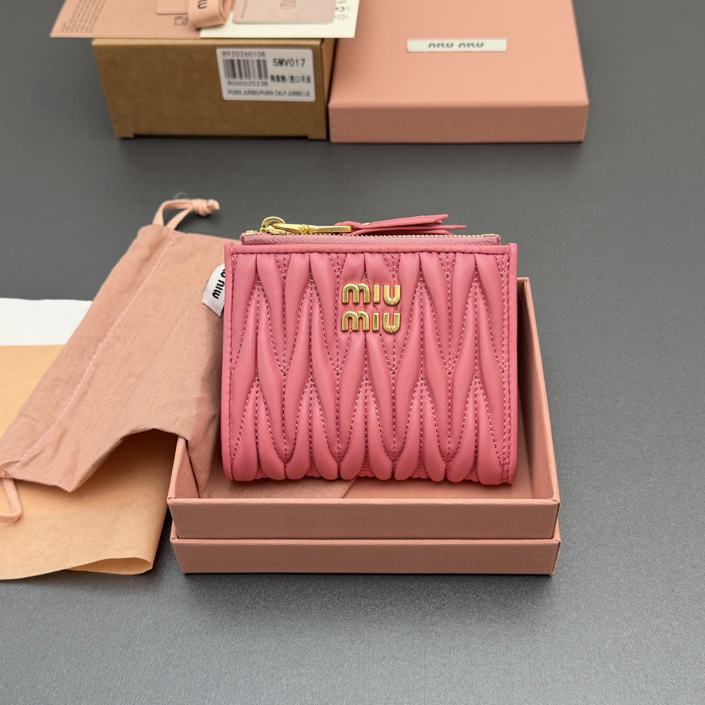 [TOP] Miu Miu  Wallet 11 x 9.2cm - Pink