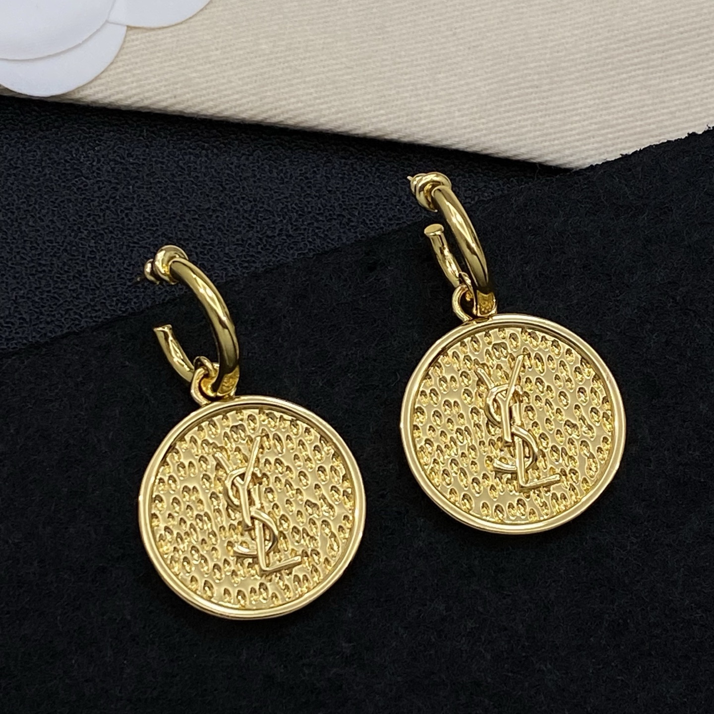 [TOP] Yves Saint Laurent YSL Earrings - 2 Color - 711 Luxury