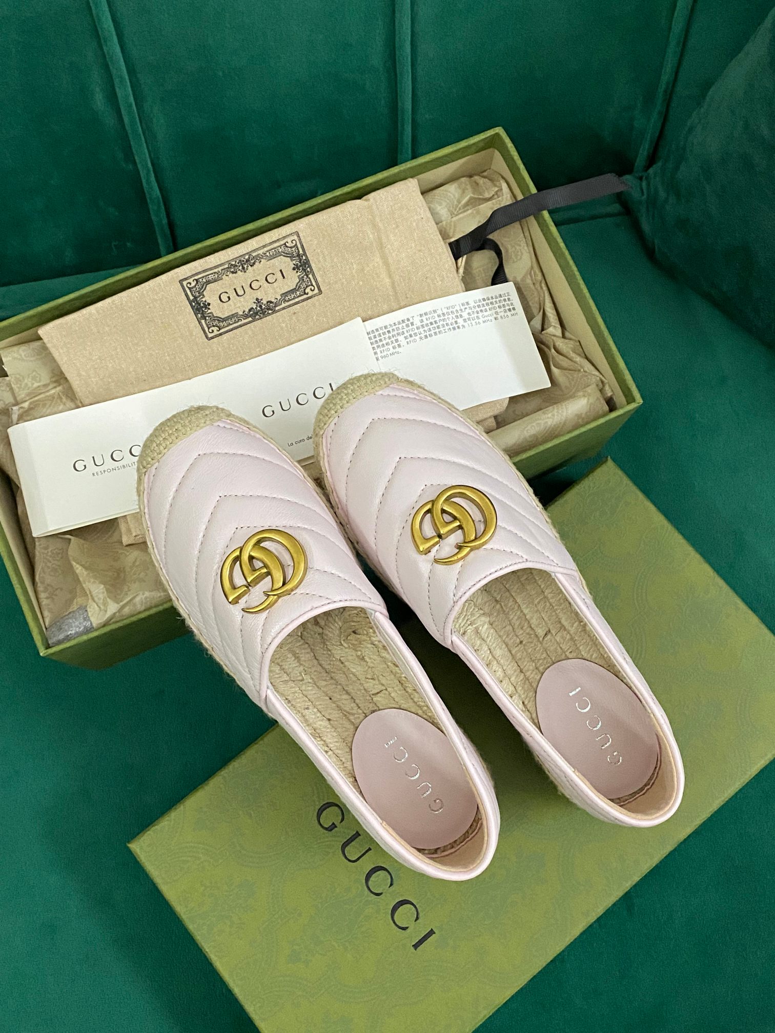 [TOP] GUCCI  Fisherman's Shoes - Light Pink - 711 Luxury