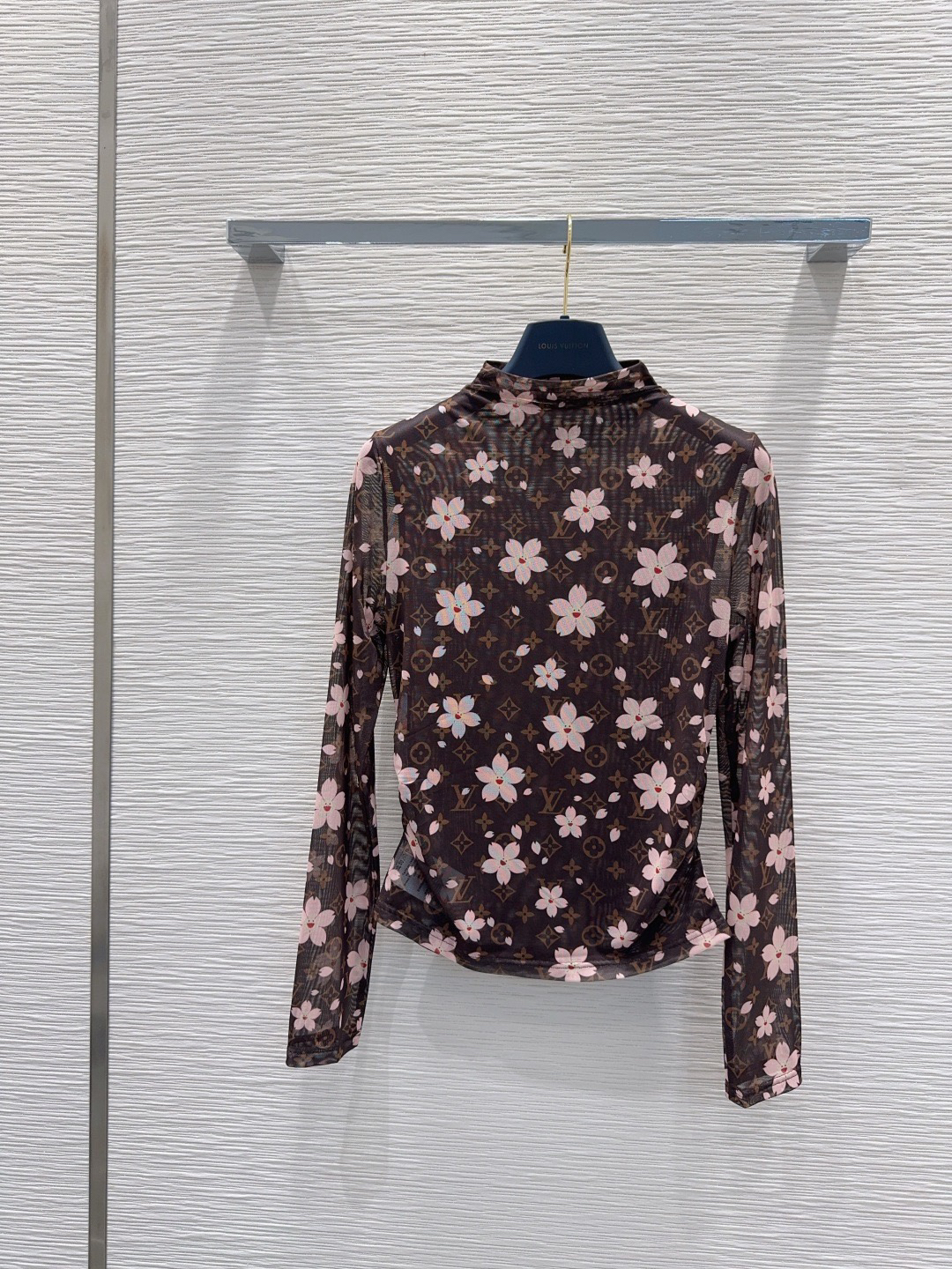 [TOP] Louis Vuitton LV Base Layer Shirt - Brown