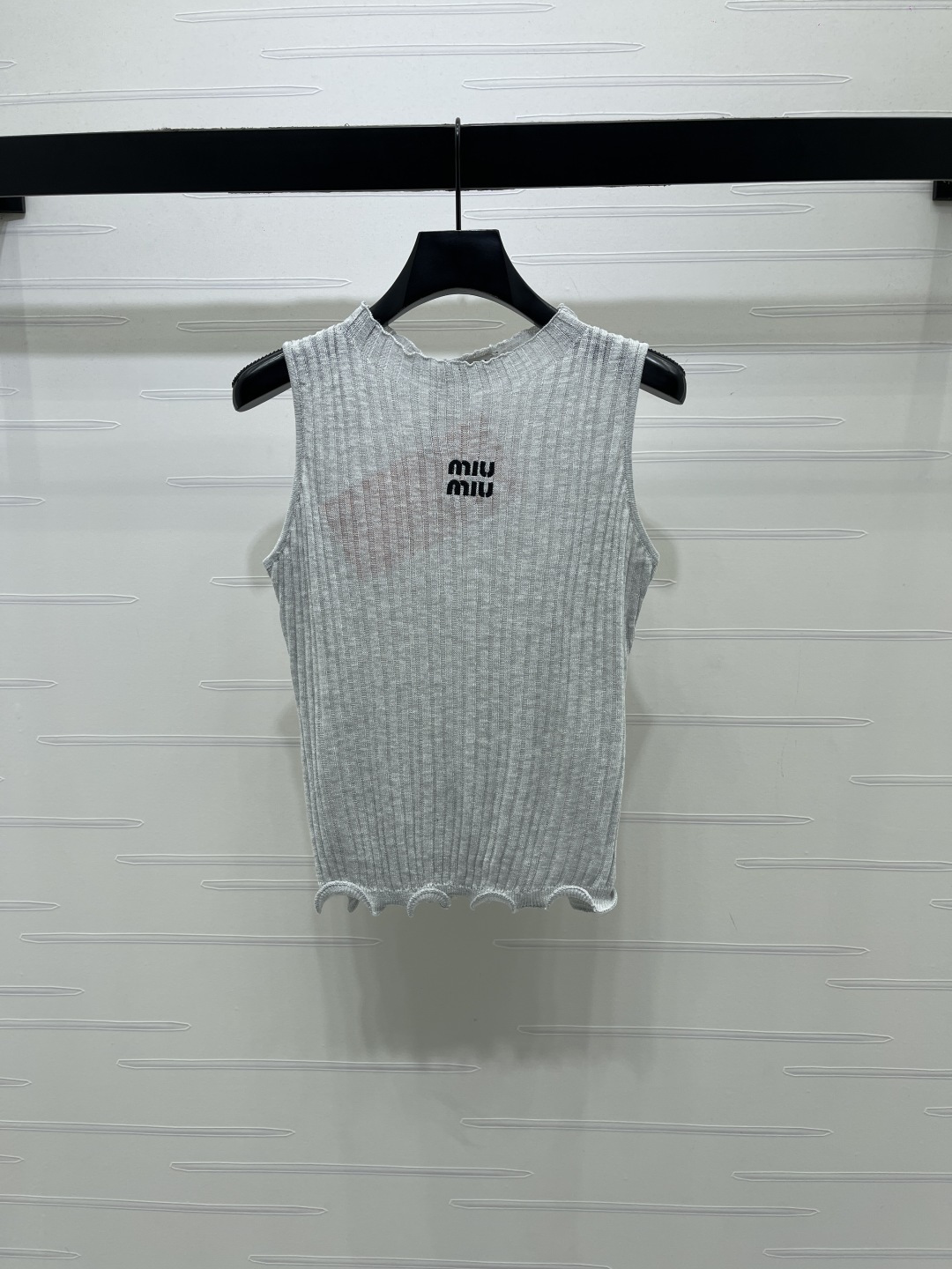 [TOP] Miu Miu Knit Vest - Gray - 711 Luxury