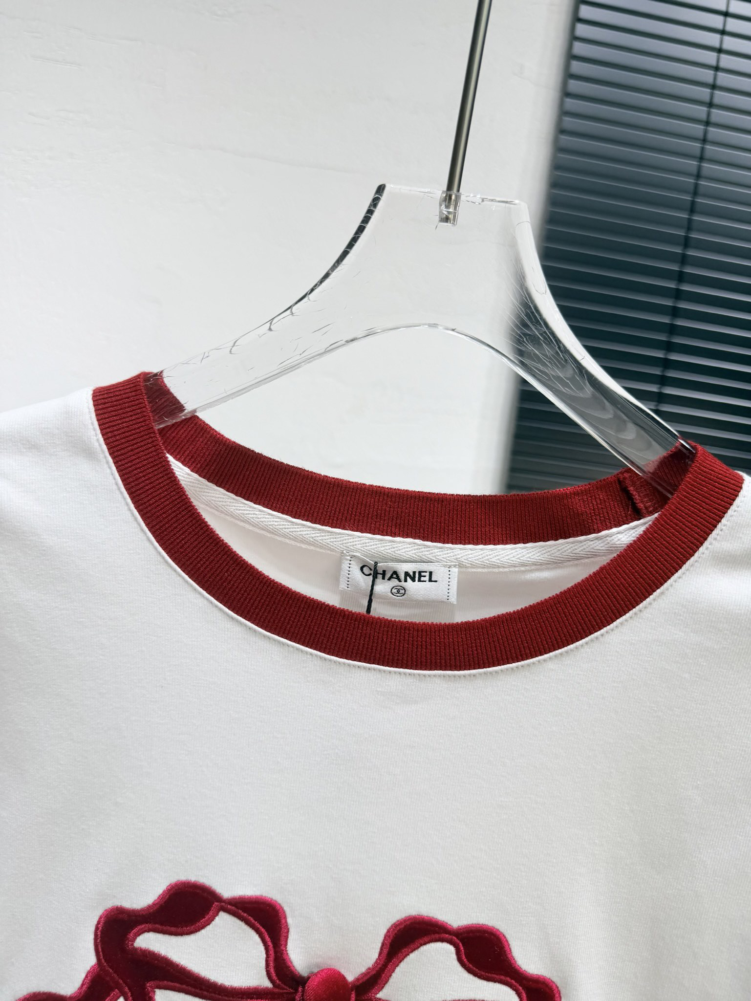 [TOP] CHANEL T-shirt - Red