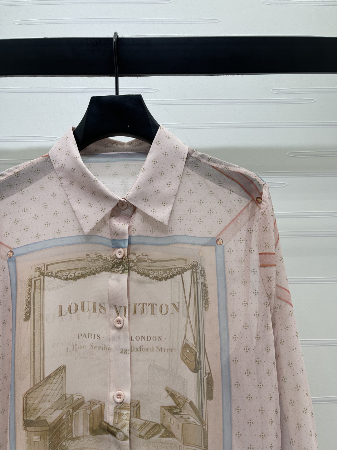 [TOP] Louis Vuitton LV Printed Long-sleeved Shirt - Pink