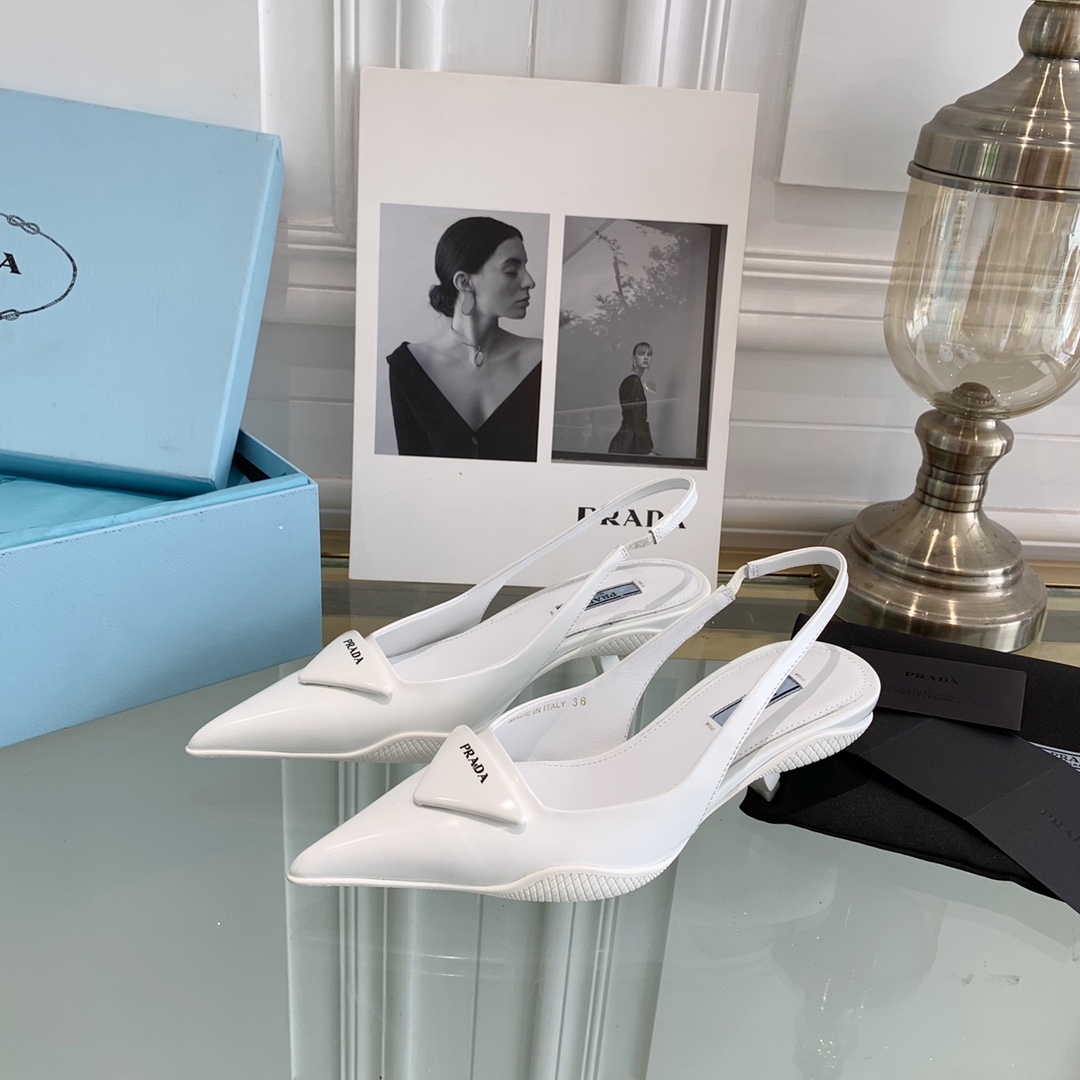 [TOP] PRADA Low Heel Mules - White - 711 Luxury