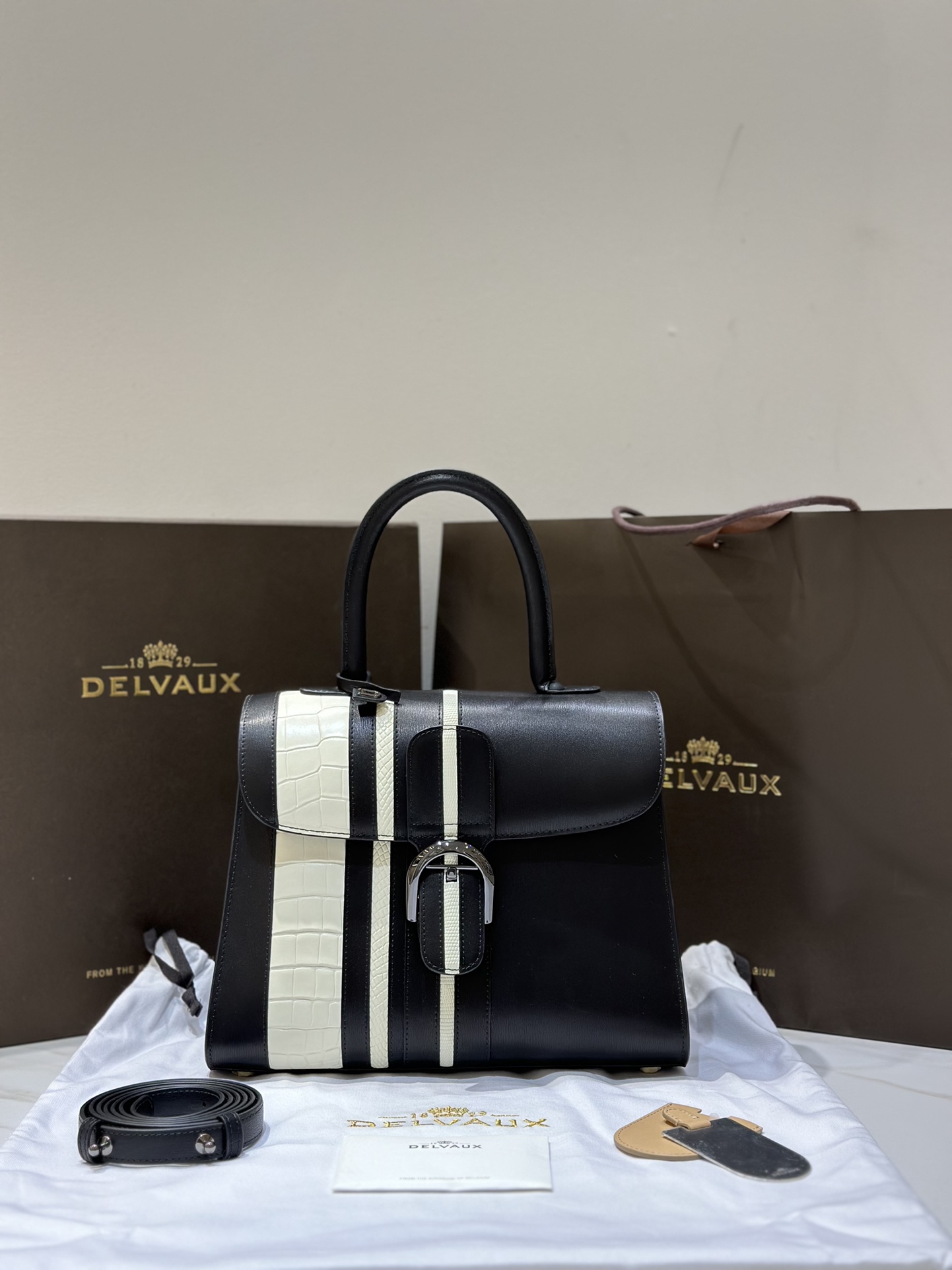 [TOP] Delvaux Brillant Bag Box Leather 28cm - Black and White - 711 Luxury