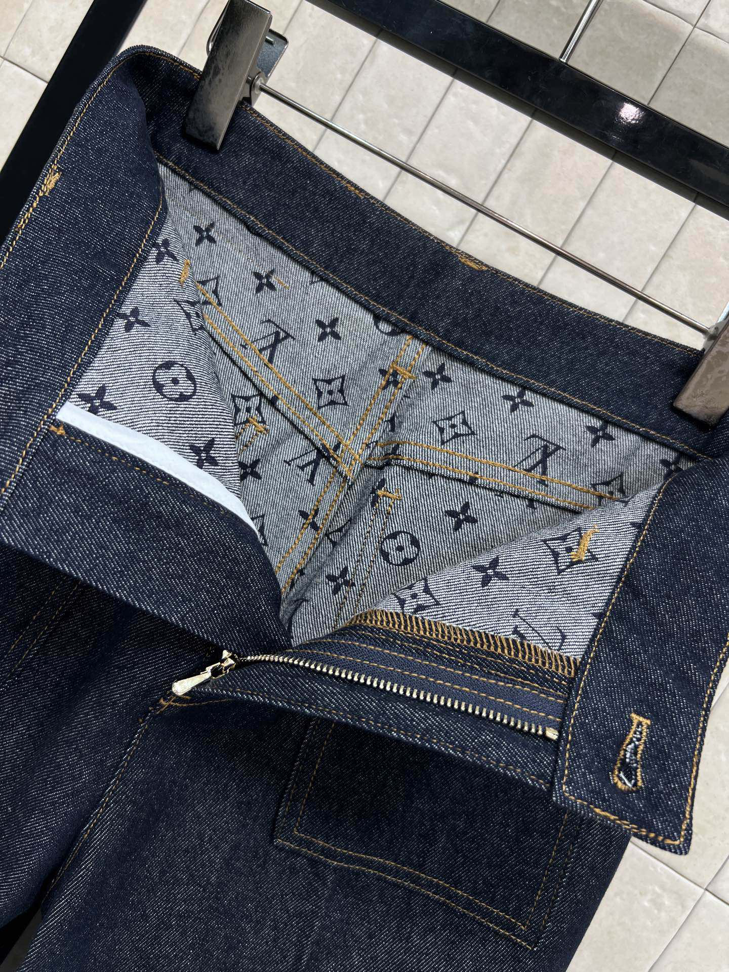 [TOP] Louis Vuitton LV  Pants - Blue