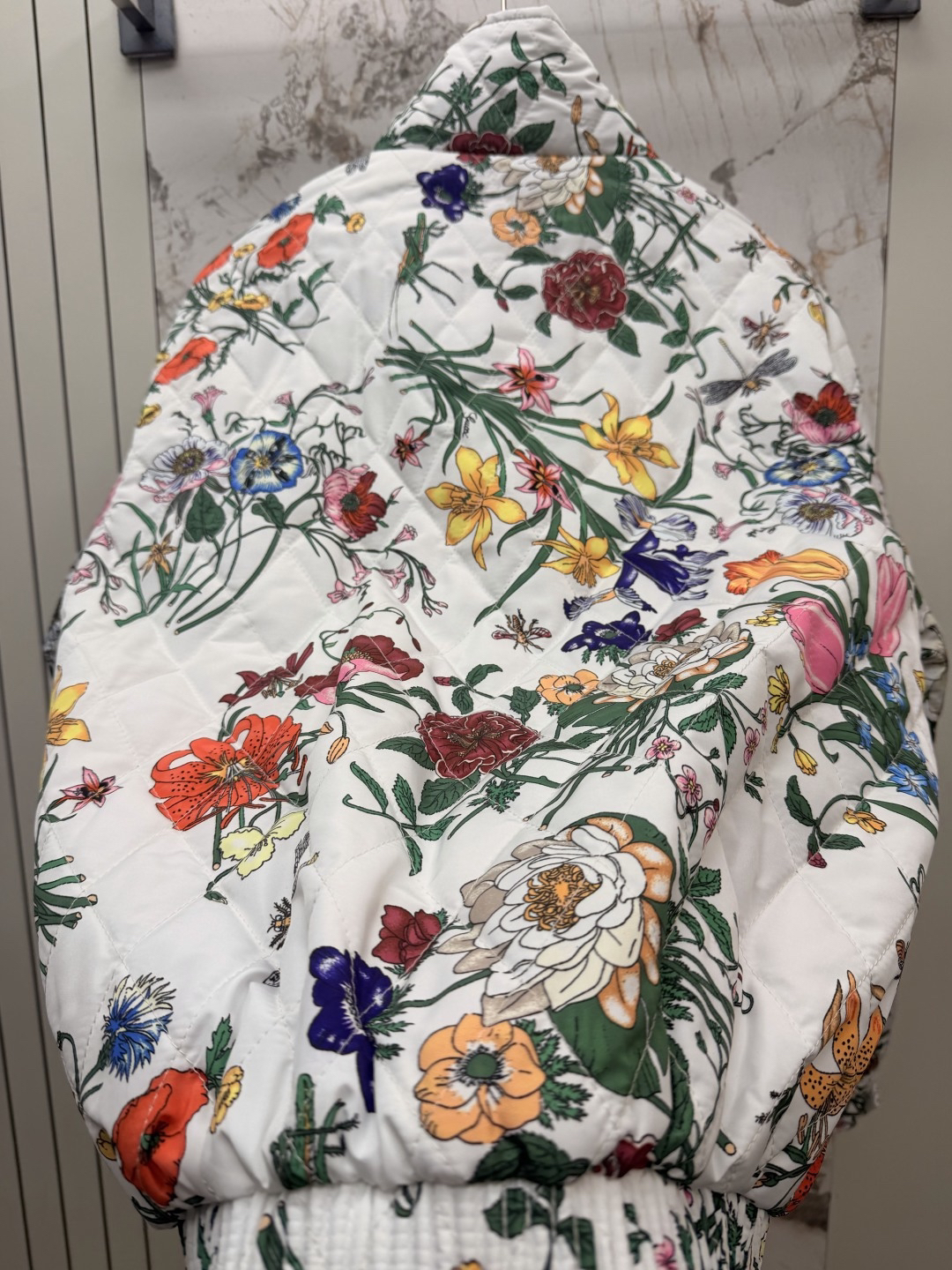 [TOP] GUCCI Floral Cotton-Padded Jacket - White