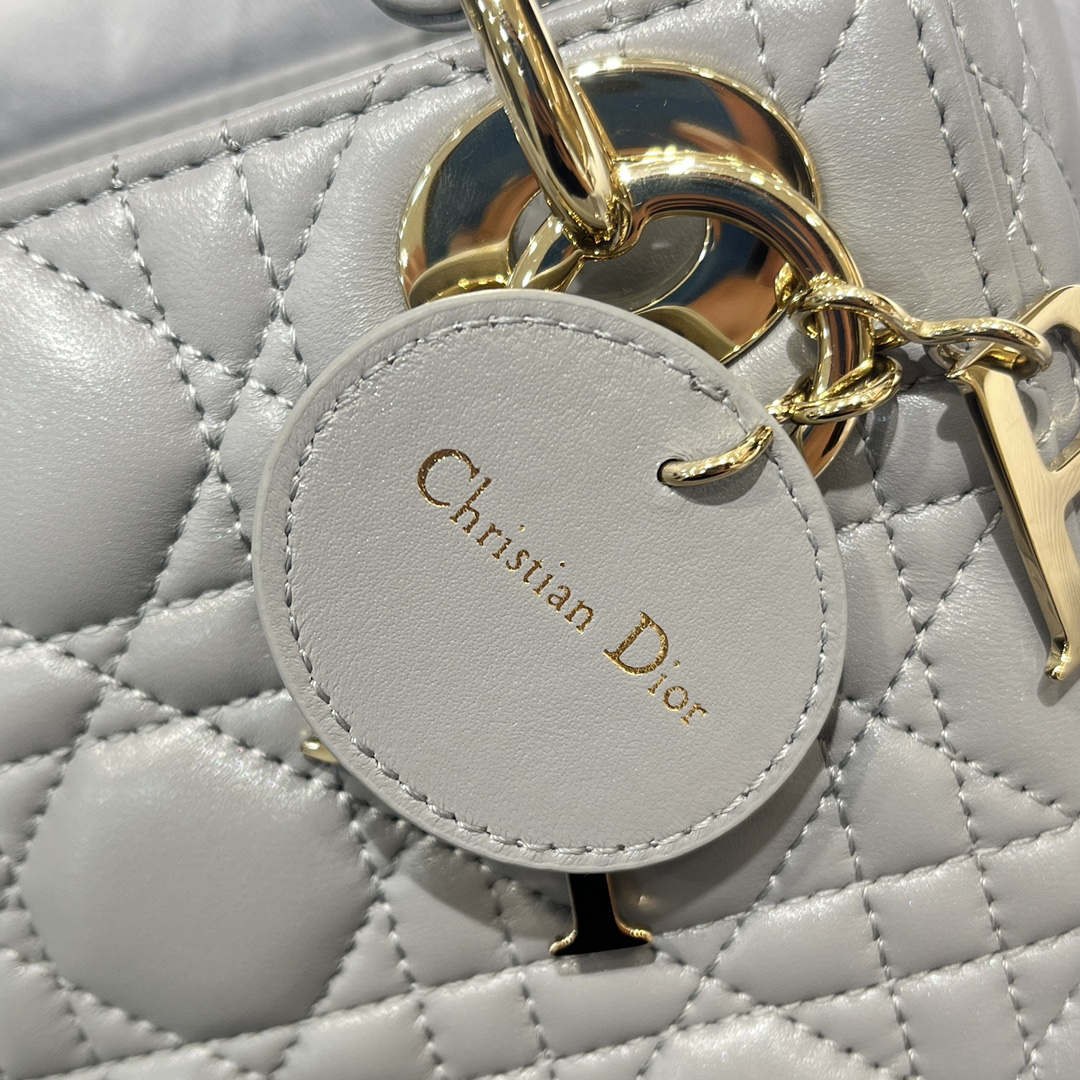 [TOP] Christian Dior Lady Dior Bag Lambskin 17x15x7cm - Gray - 711 Luxury