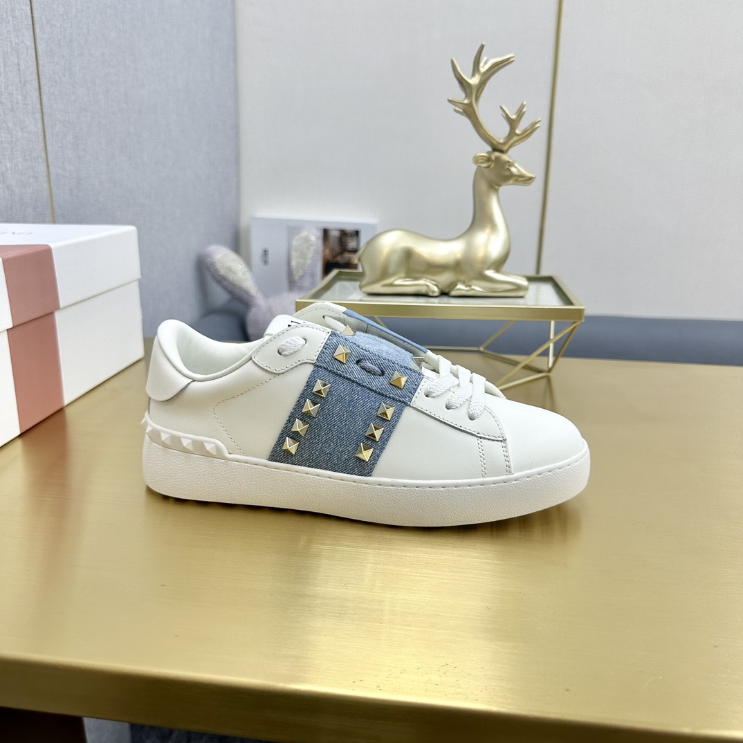 [TOP] VALENTINO Sneaker  - White - 711 Luxury