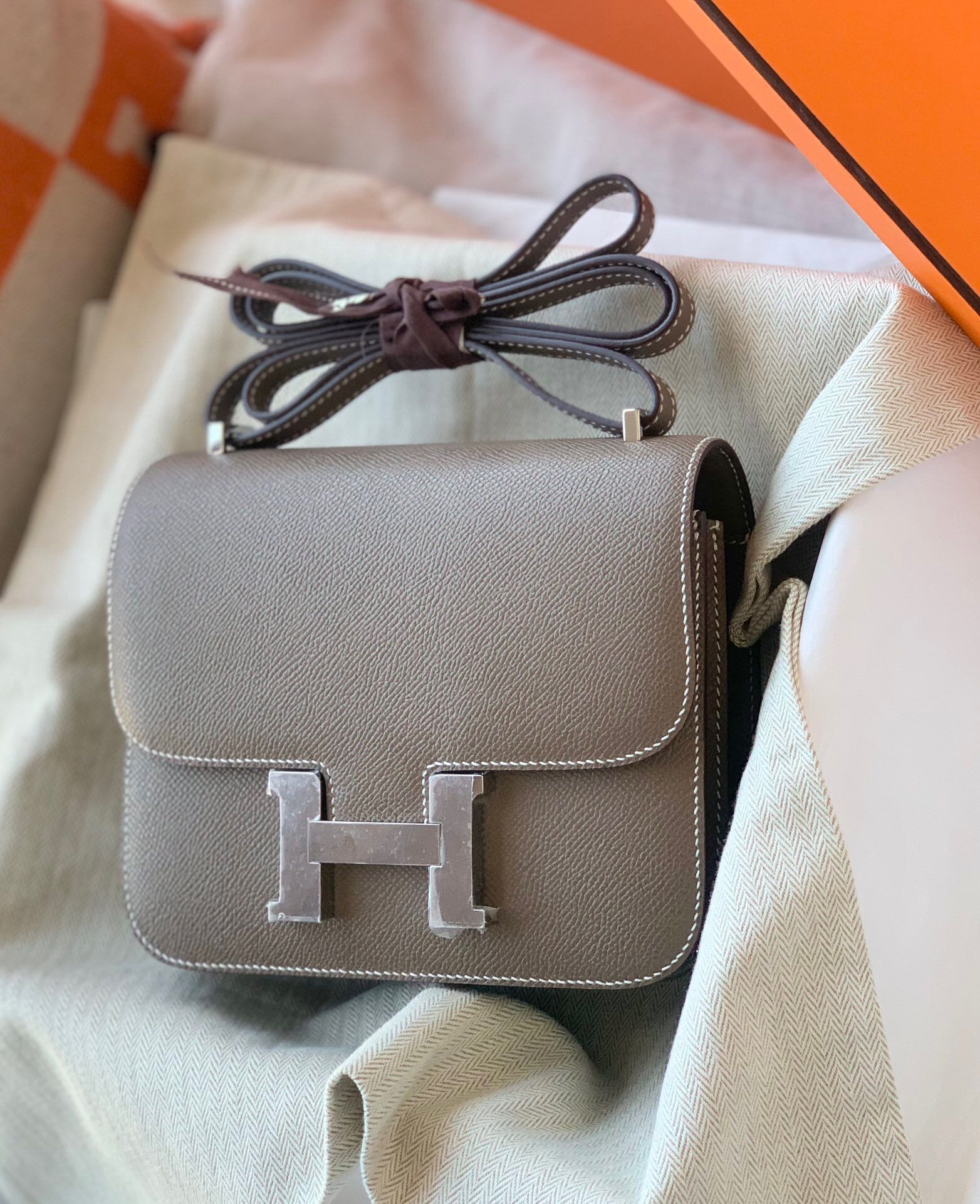 Hermes Constance Mini