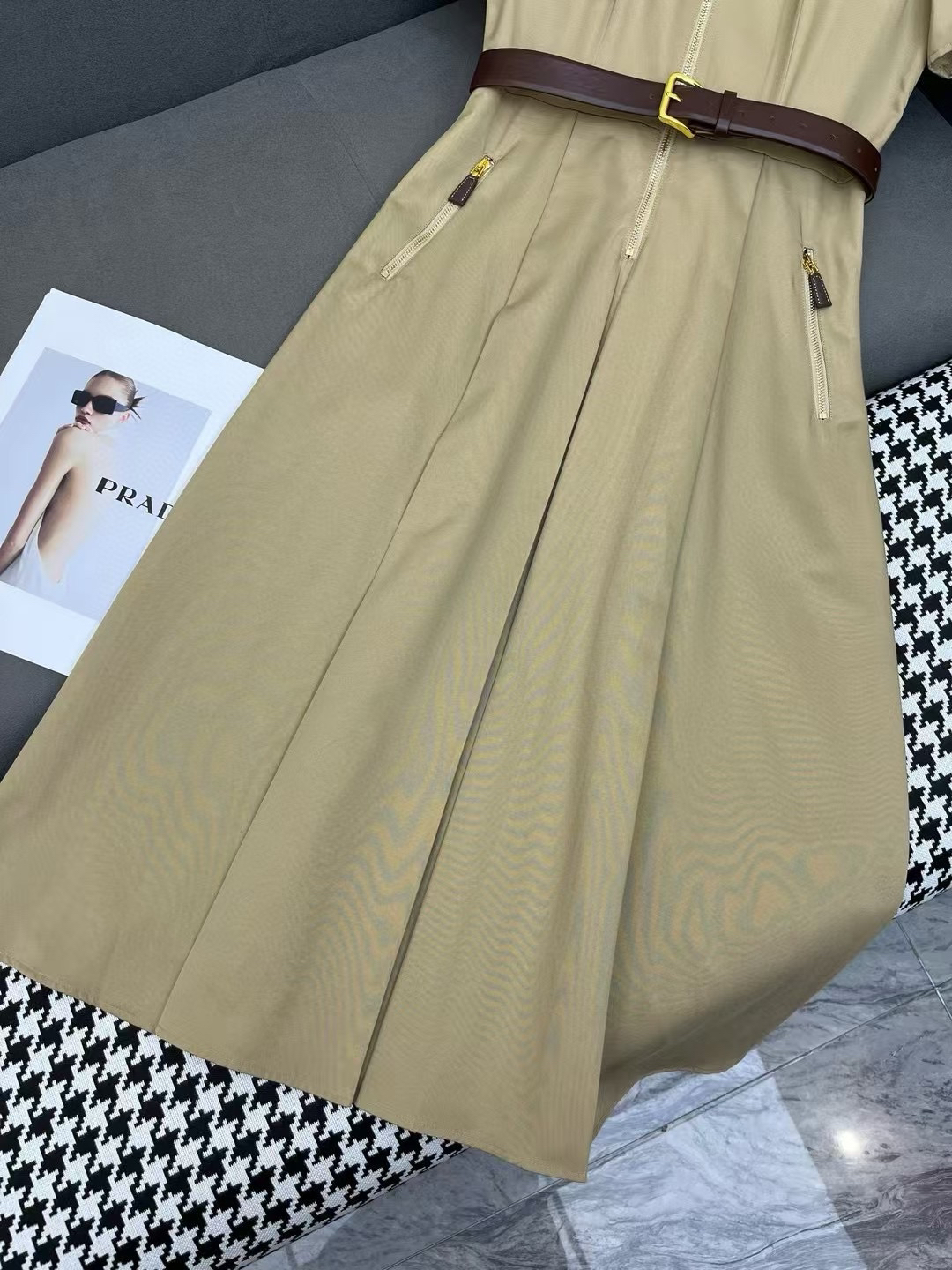 [TOP] PRADA Dress - Khaki