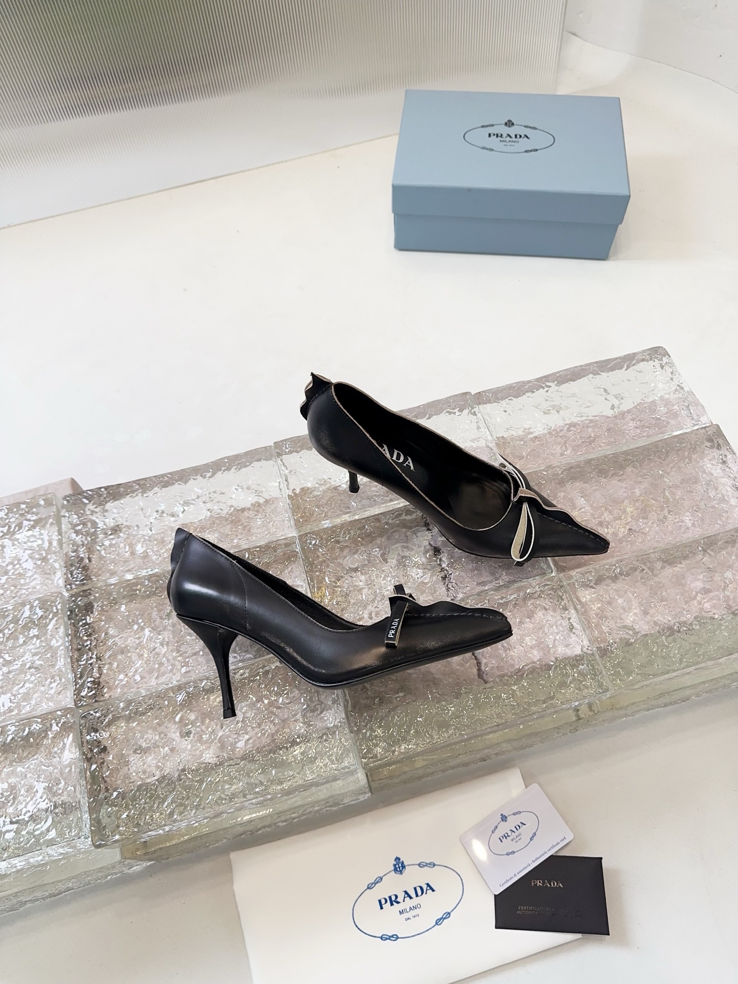 [TOP] PRADA High Heel Pumps - 3 Color