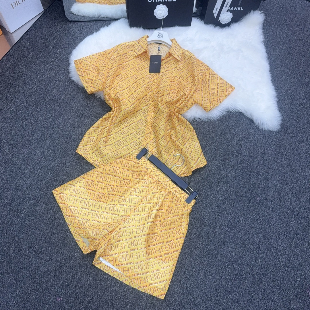 [TOP] FENDI Shirt + Shorts Suit - Yellow
