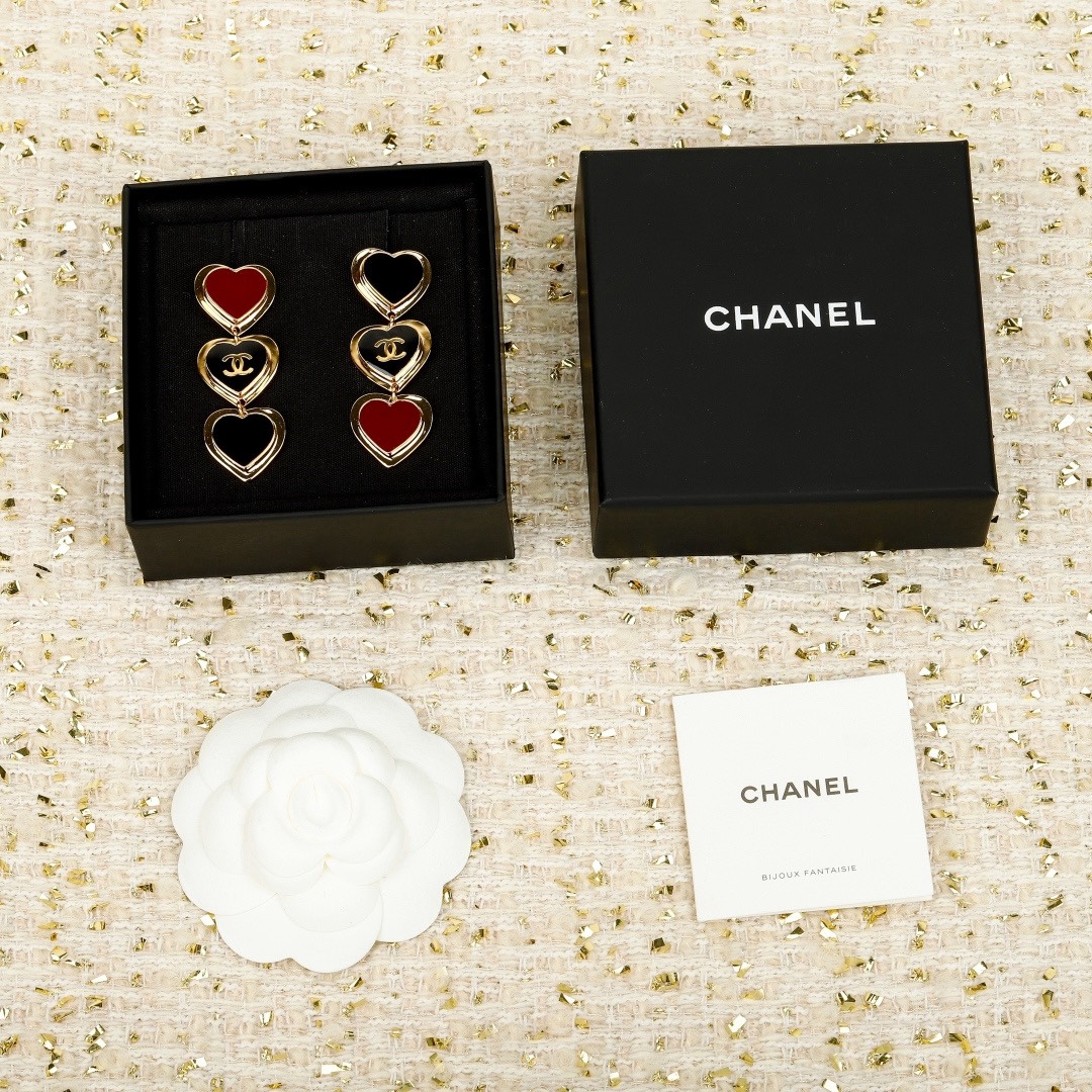 [TOP] CHANEL Earrings - Gold