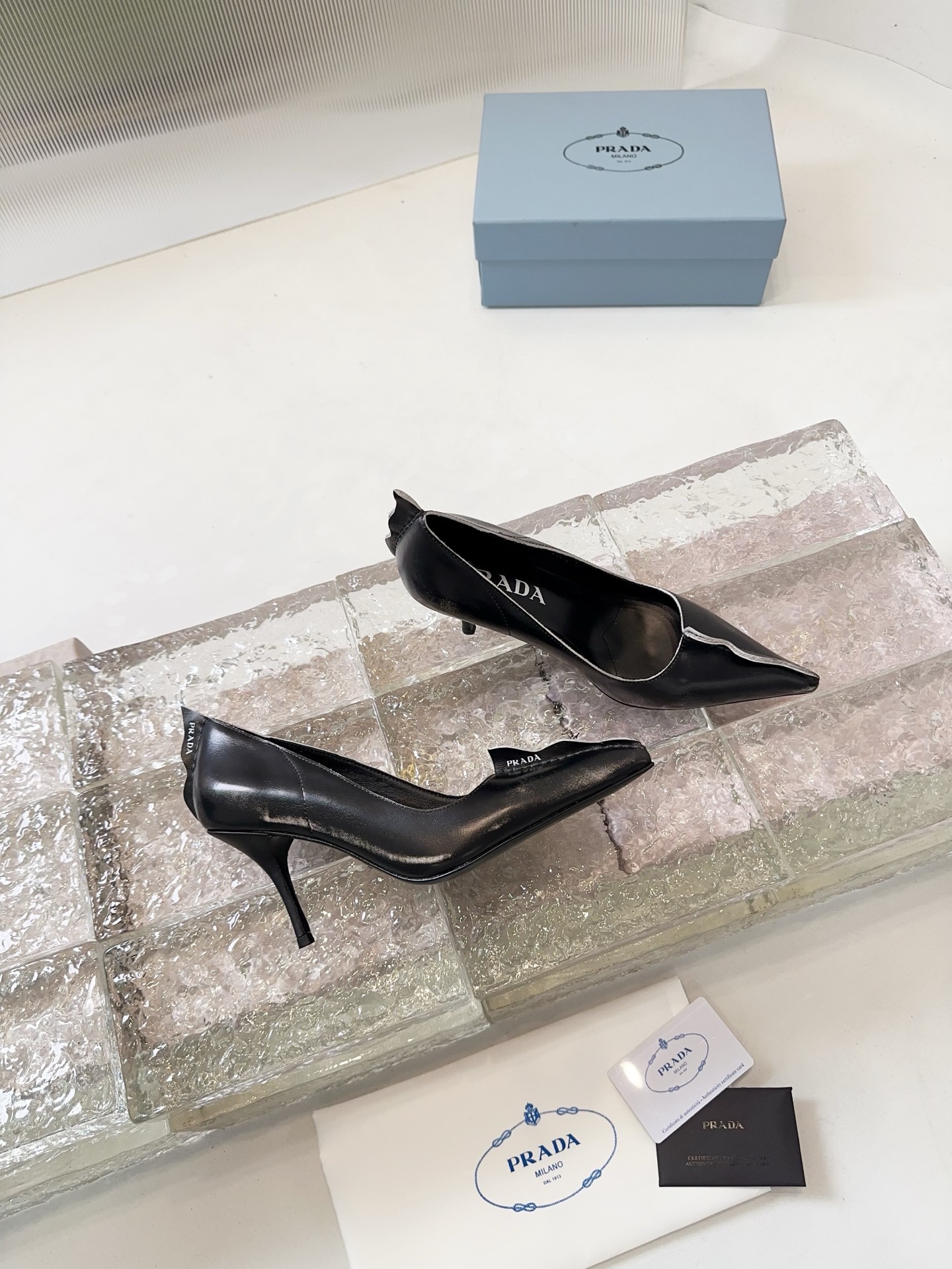 [TOP] PRADA High Heel Pumps - 2 Color