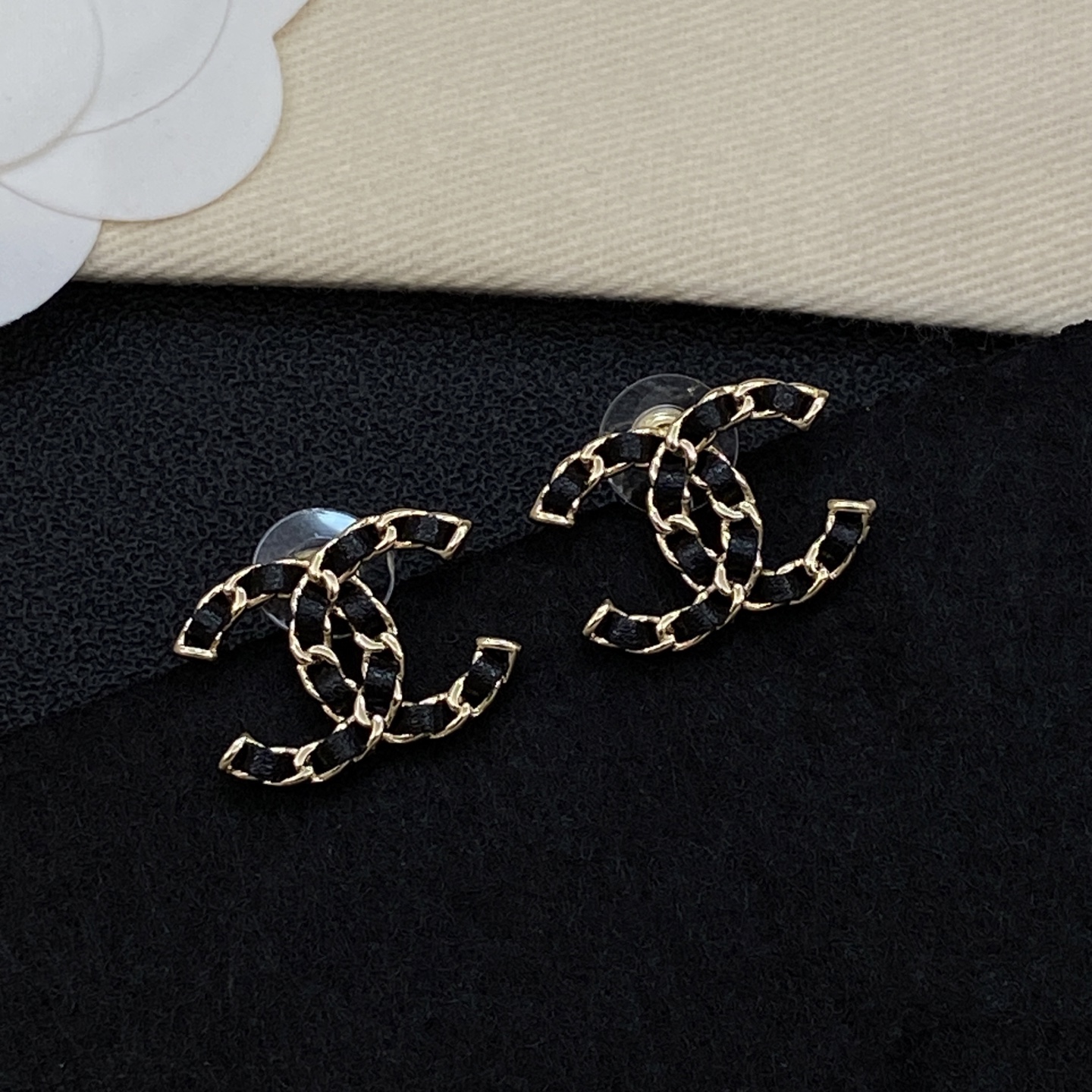 [TOP] CHANEL Earrings - 2 Colors - 711 Luxury
