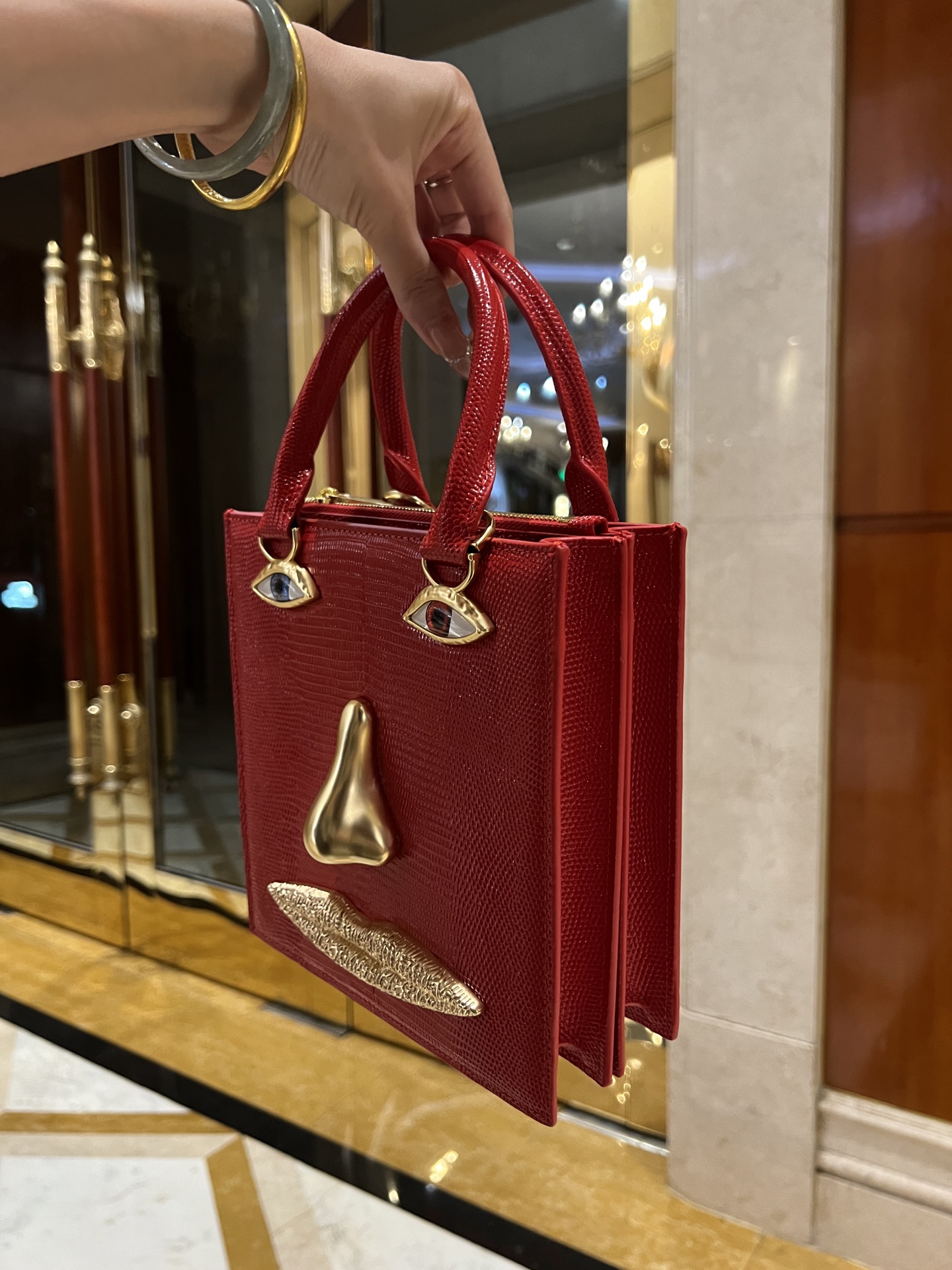 [TOP] Schiaparelli Anatomy Face Bag 20x19x9cm - Red - 711 Luxury