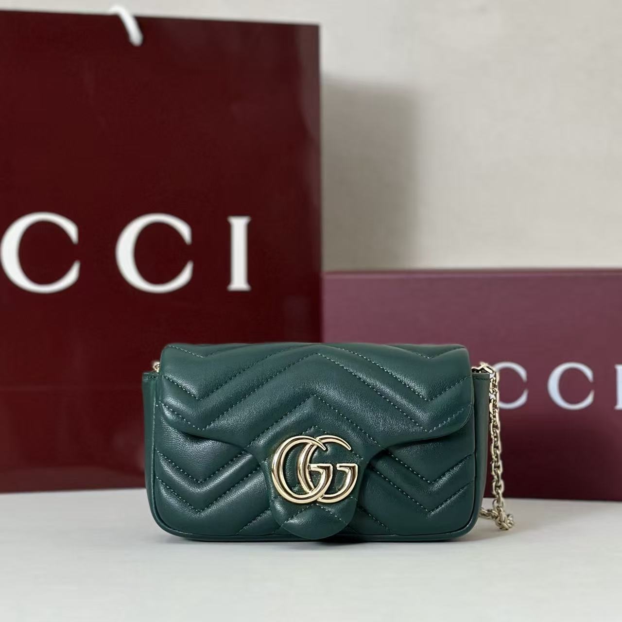 [TOP] GUCCI GG Marmont Bag 16.5 x 9.5 x 4.5 CM - Green - 711 Luxury