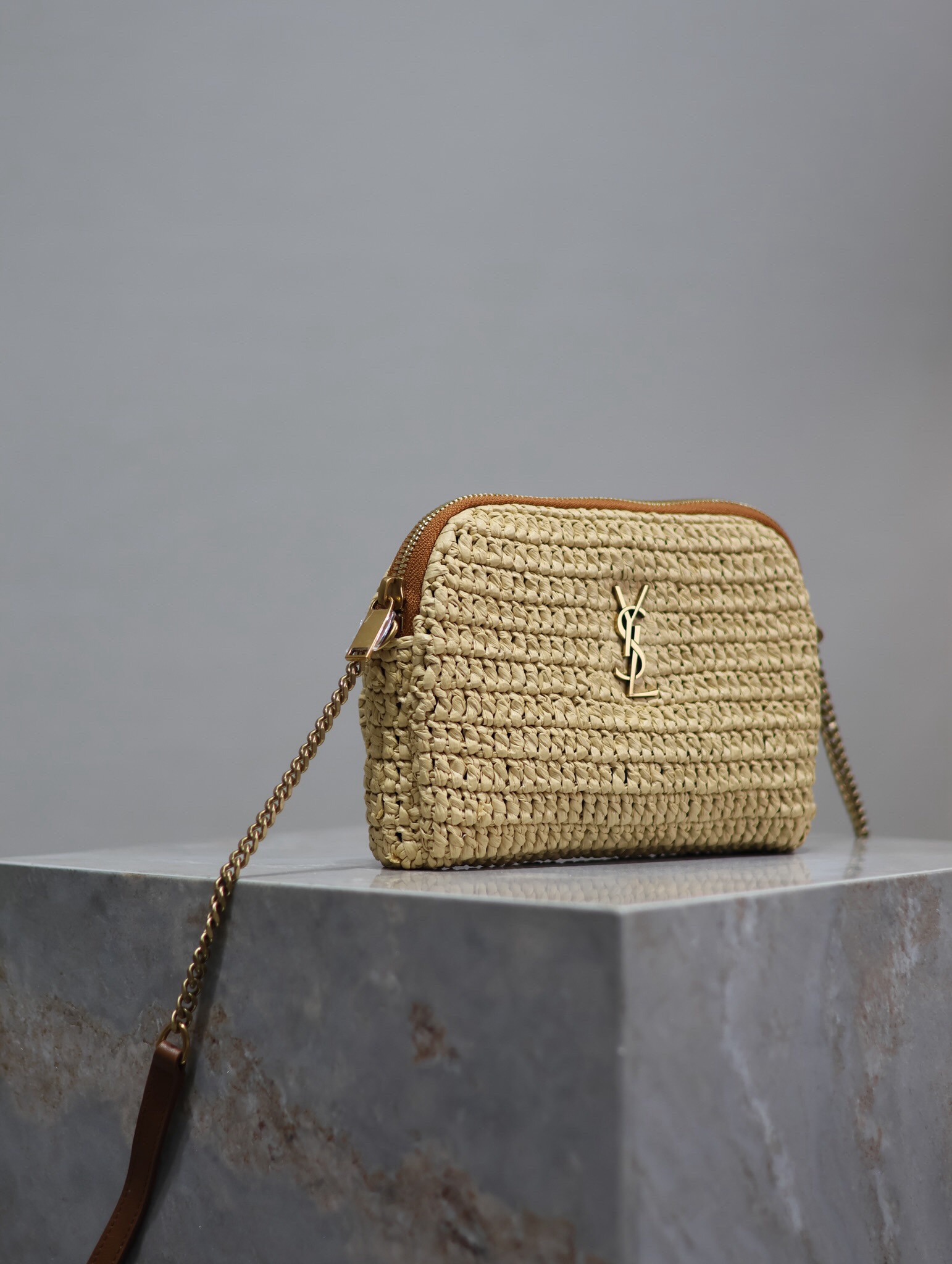 [TOP] Yves Saint Laurent YSL Gaby Bag in Raffia 19x13x3cm - Beige & GHW - 711 Luxury