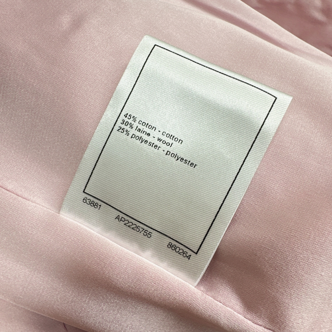 [TOP] CHANEL  Short Woven Jacket - Pink