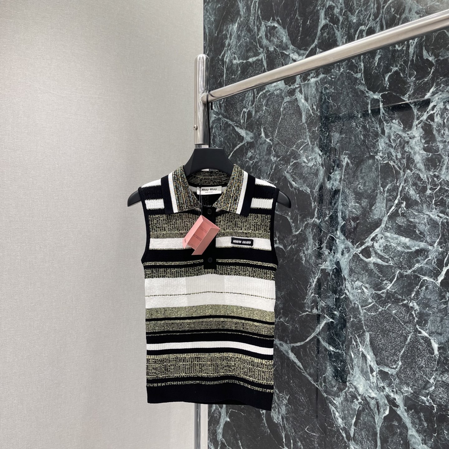 [TOP] Miu Miu Knit Vest - 2 Color - 711 Luxury