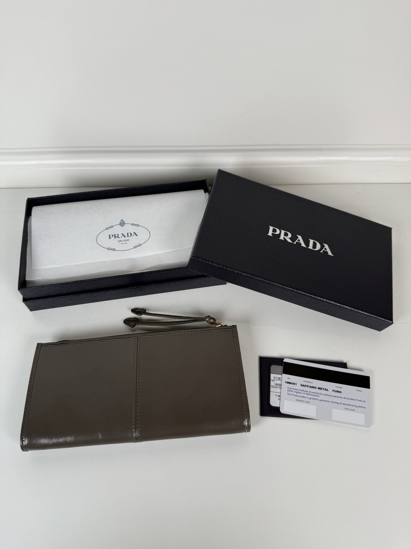 [TOP] PRADA  Wallet 20cm*10cm - Dark Grey - 711 Luxury