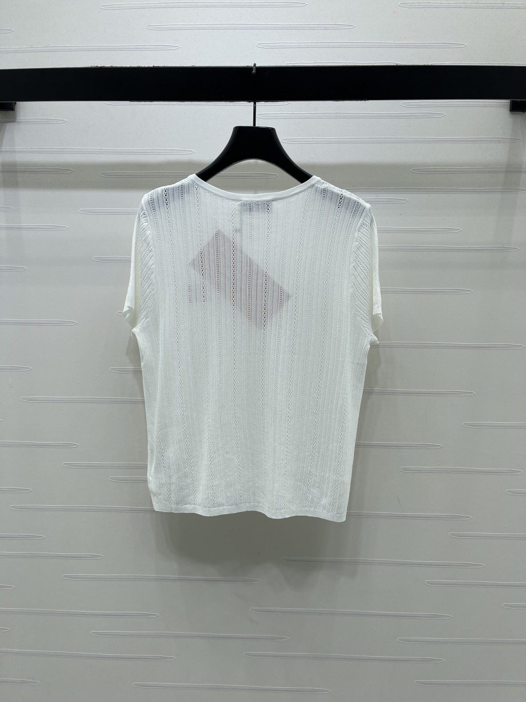 [TOP] Miu Miu Knit Top - White - 711 Luxury