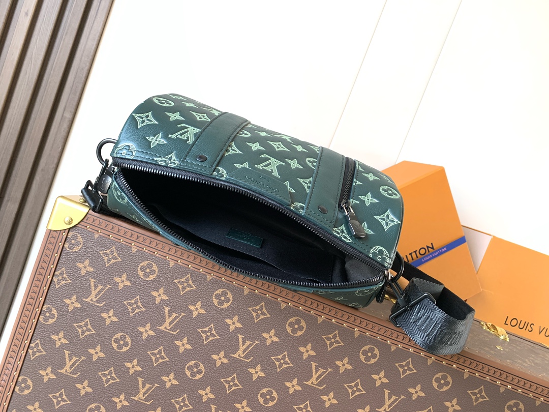 [TOP] Louis Vuitton LV City Keepall Handbag 27.5x16.5x15CM - Green