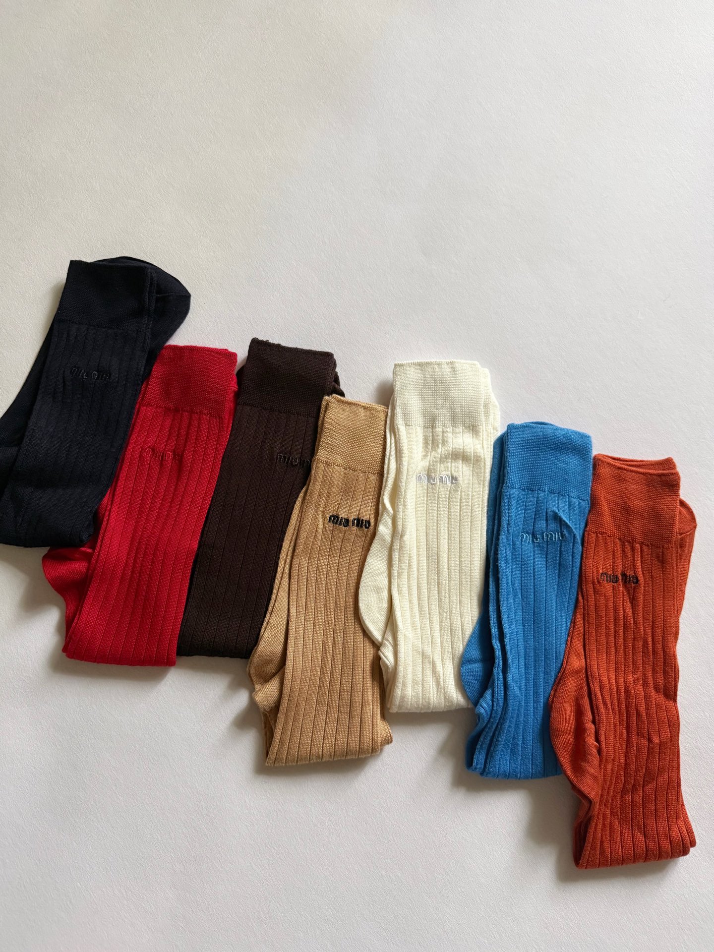 Designer Accessory MiuMiu Embroidered Mid-calf Socks #393349 View 2 | Nigo Office