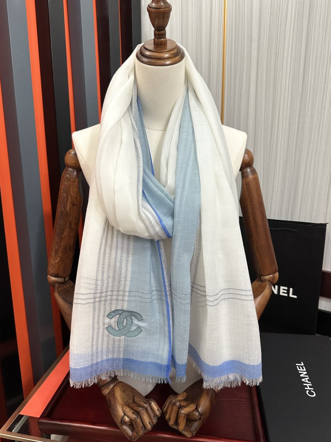 [TOP] CHANEL Scarf 80x200 cm - Blue - 711 Luxury