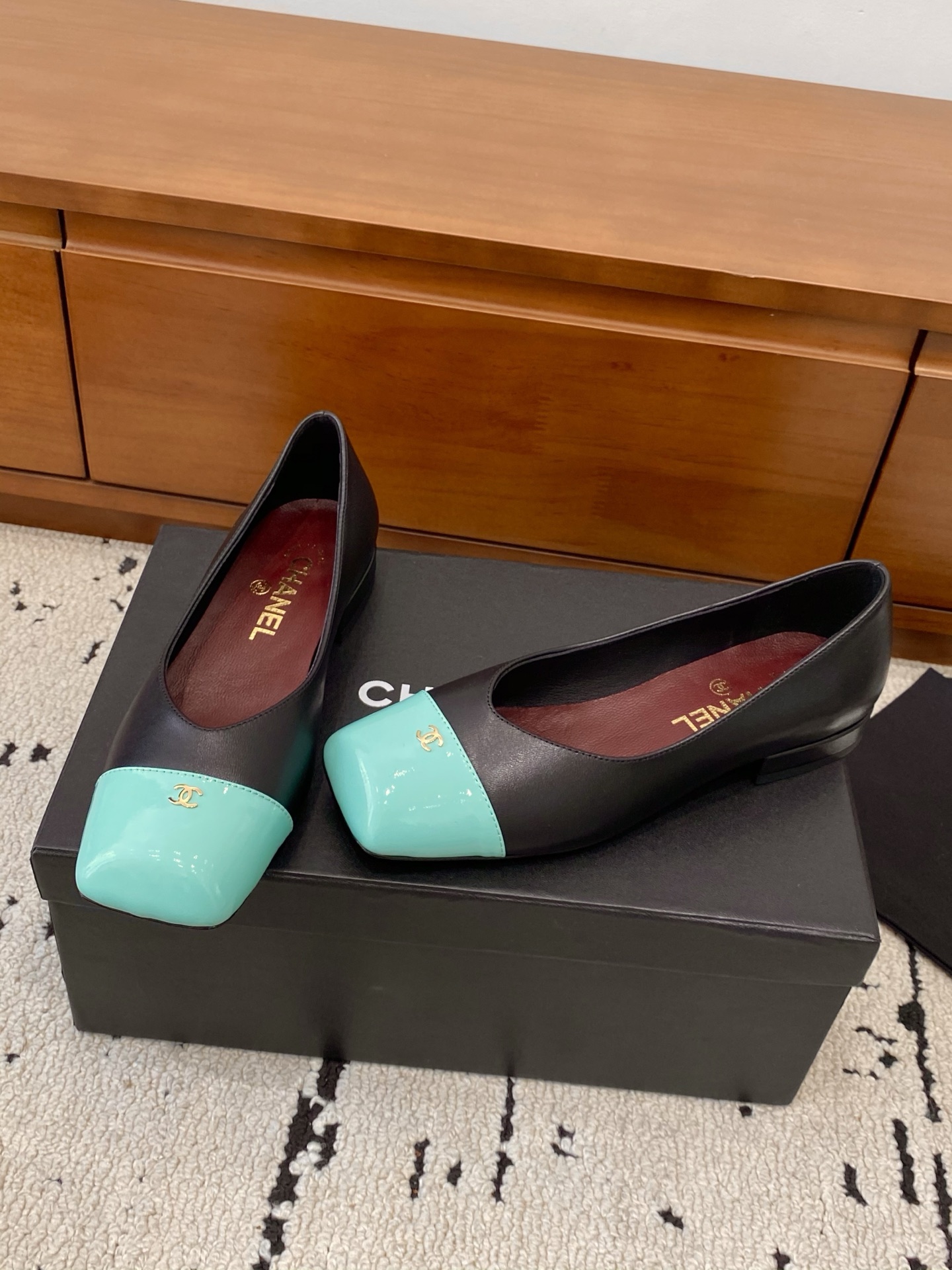 [TOP] CHANEL Flats - Black and Blue - 711 Luxury
