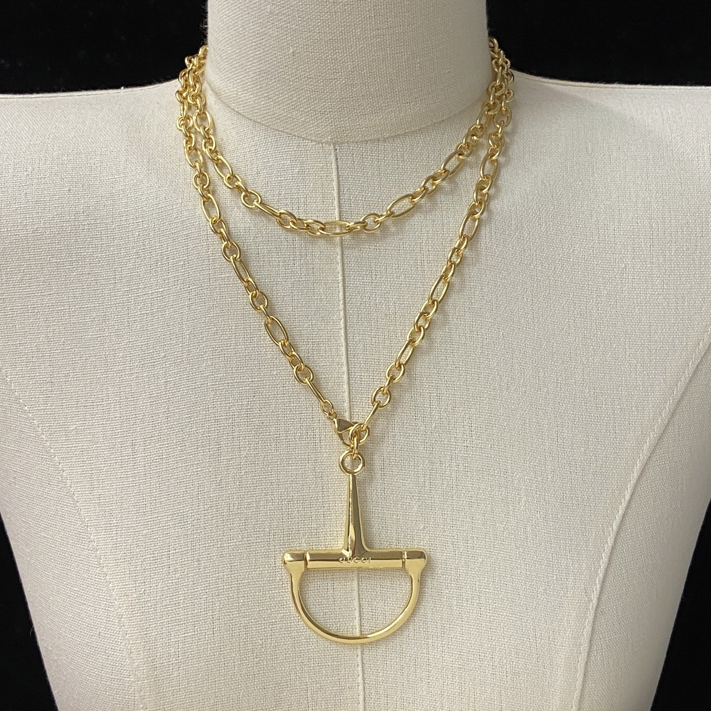 [TOP] GUCCI Sweater Necklace - Gold - 711 Luxury
