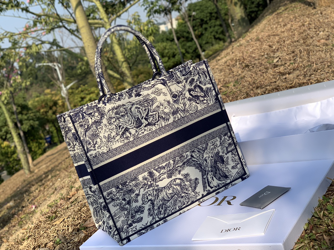 [TOP] Christian Dior Book Tote Bag 41.5x35x18cm - Navy Blue