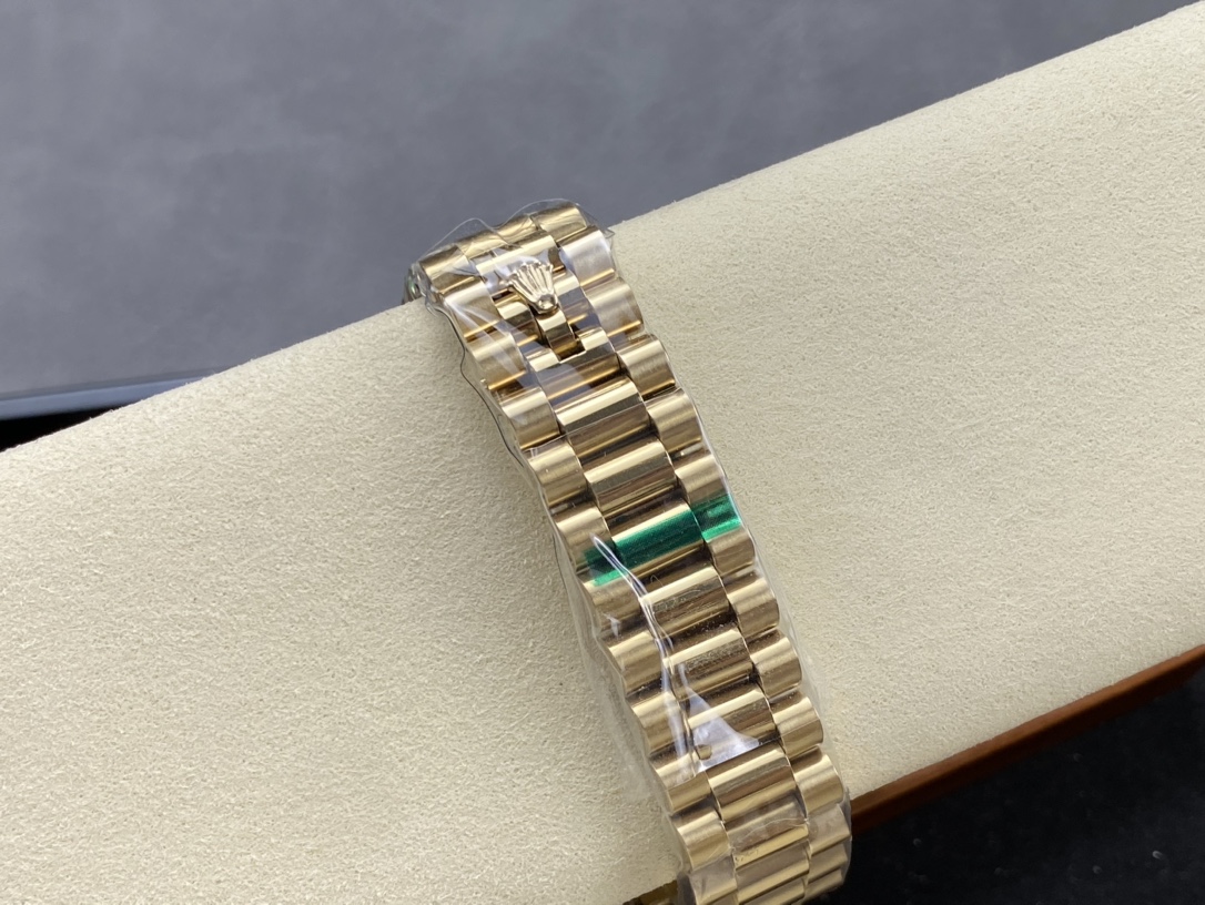 [TOP] ROLEX  Watch 36 mm - Blue