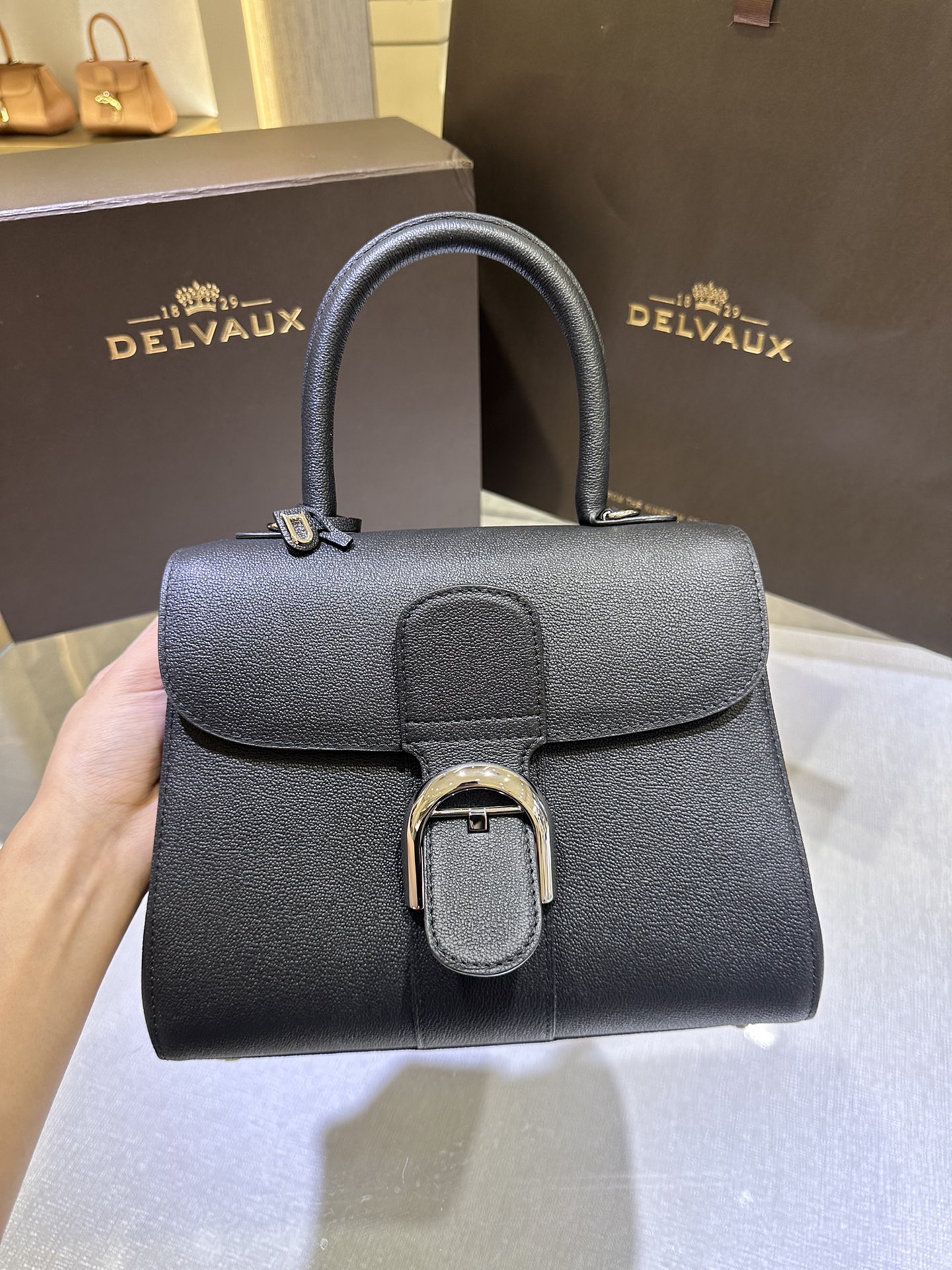 [TOP] Delvaux Brillant Bag Cowhide 24*12*19cm - Black - 711 Luxury
