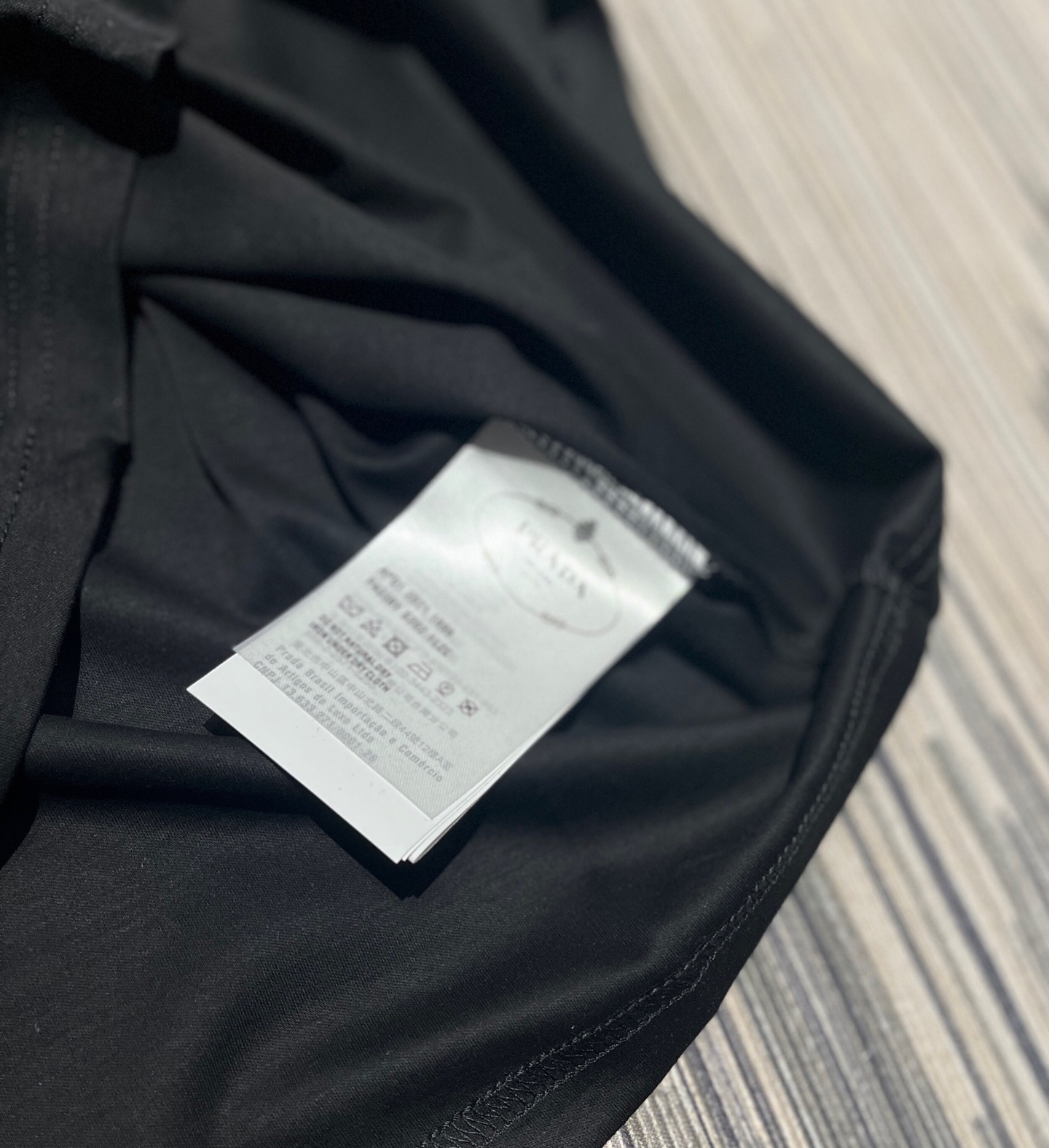 [TOP] PRADA Men's/Women's Logo T-Shirt - Black/White