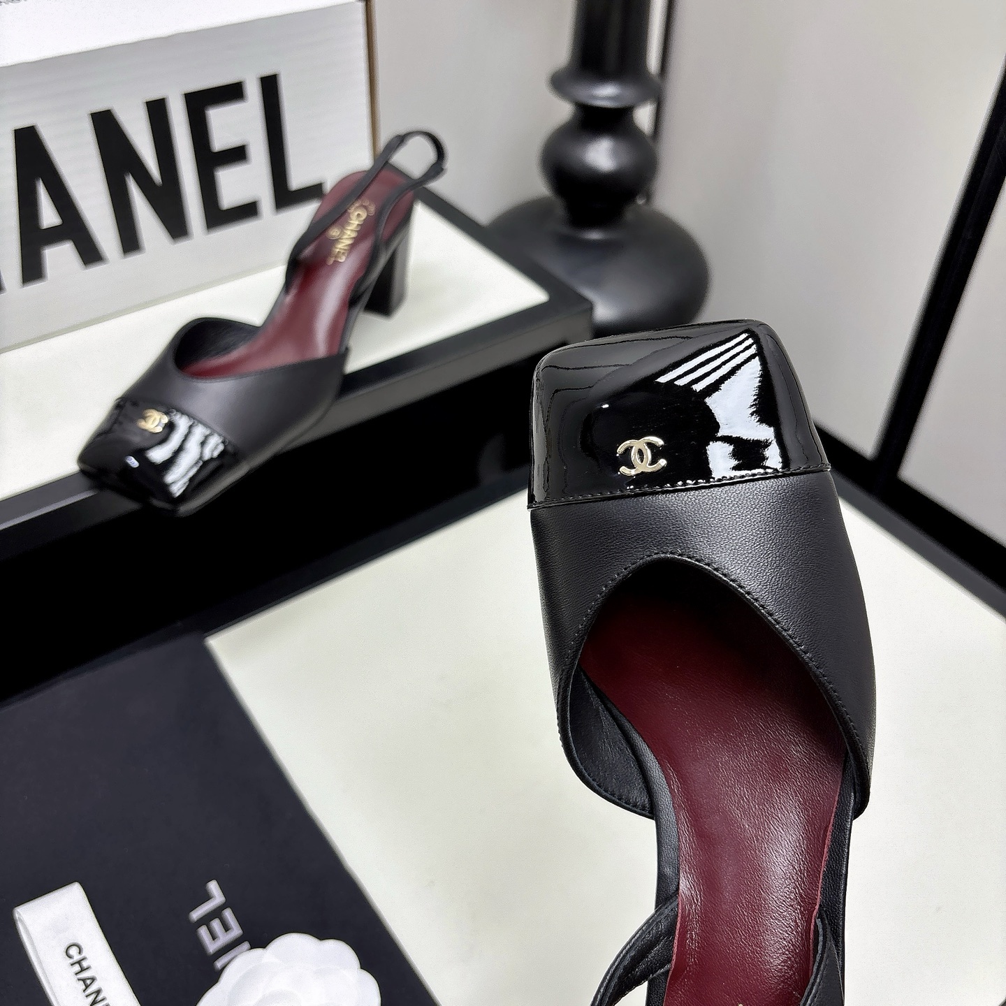 [TOP] CHANEL Mules - Black - 711 Luxury
