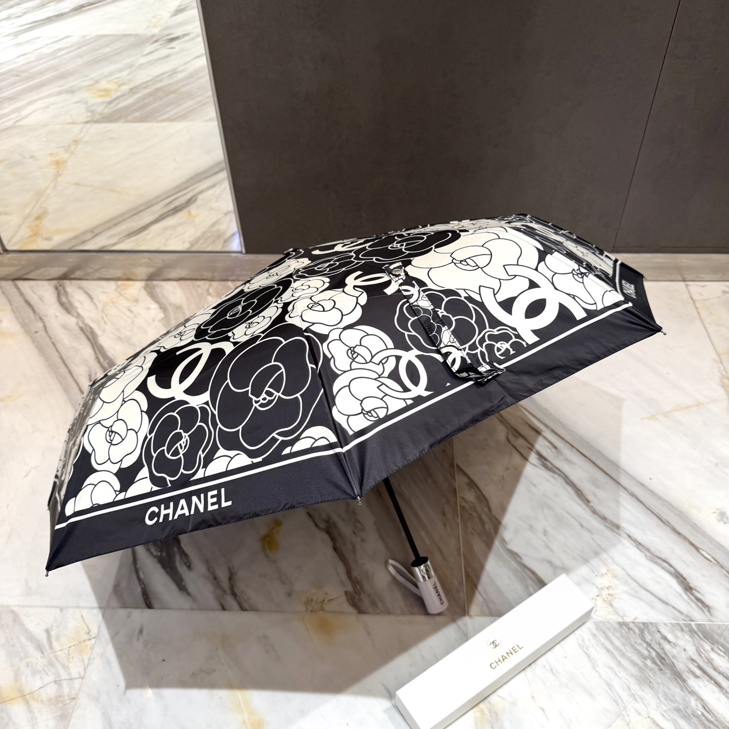 [TOP] CHANEL Umbrella - Black - 711 Luxury
