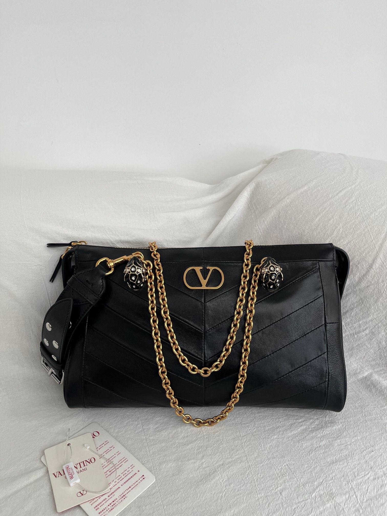 [TOP] VALENTINO  GARAVANI PANTHEA Bag 33 X 19.5 X 9 cm - Black